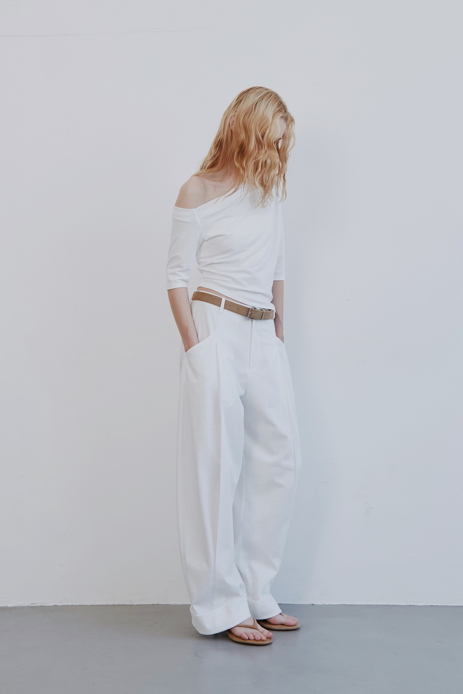 4B974EAE-1C1E-4059-865D-183BC8935453