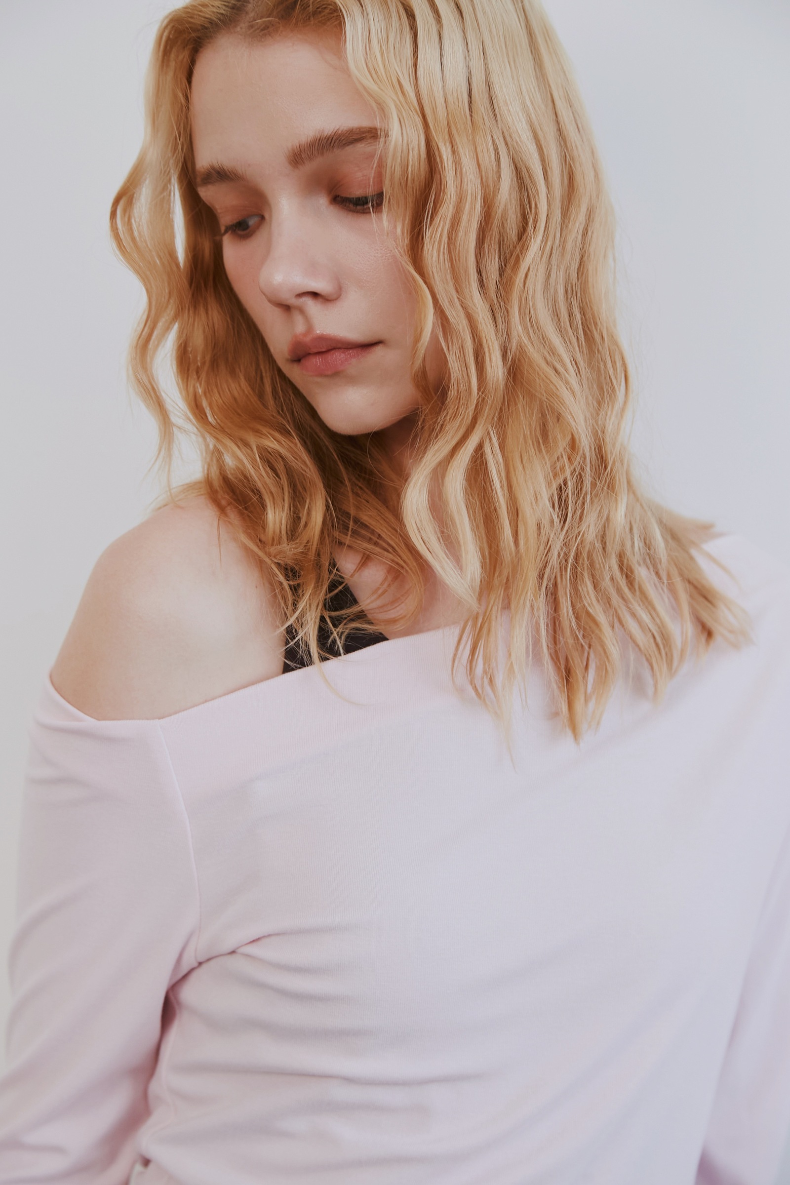 61AB49EF-551F-4CF8-9533-57B9C71A0B34