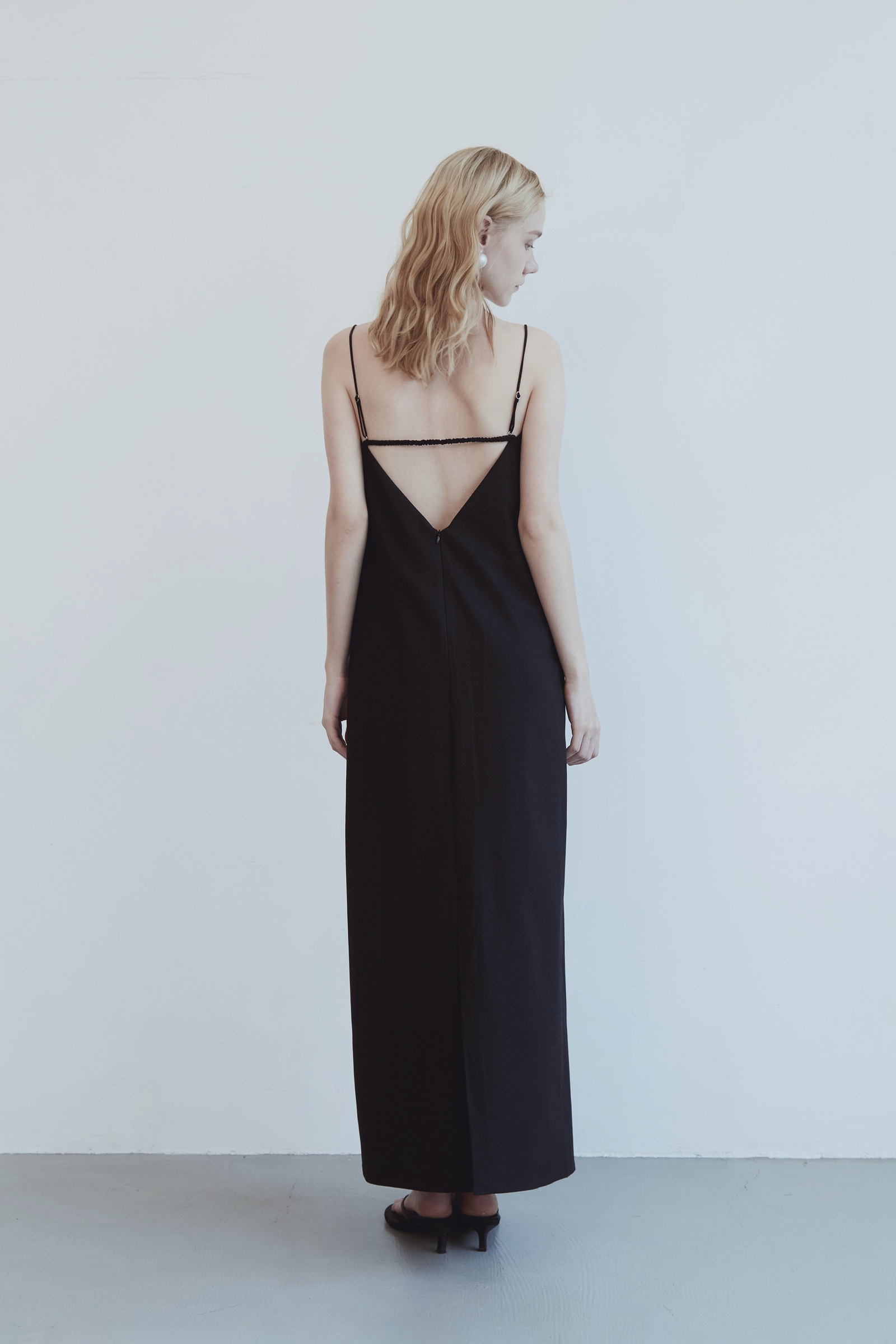 EE67B671-BC8F-4095-B4A3-1A8149A52676