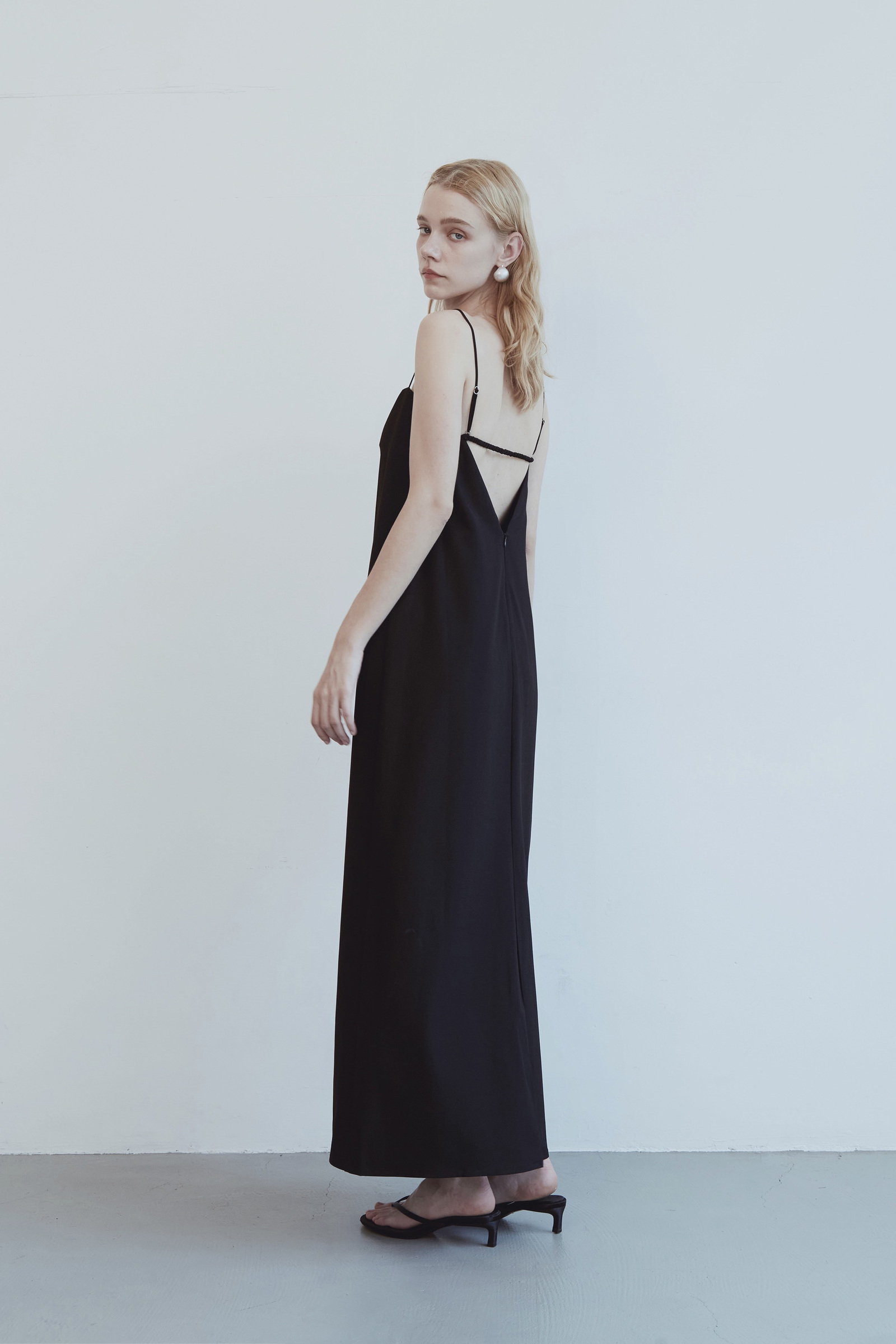 018BE286-B147-4564-8F87-A1B53F5E23FA