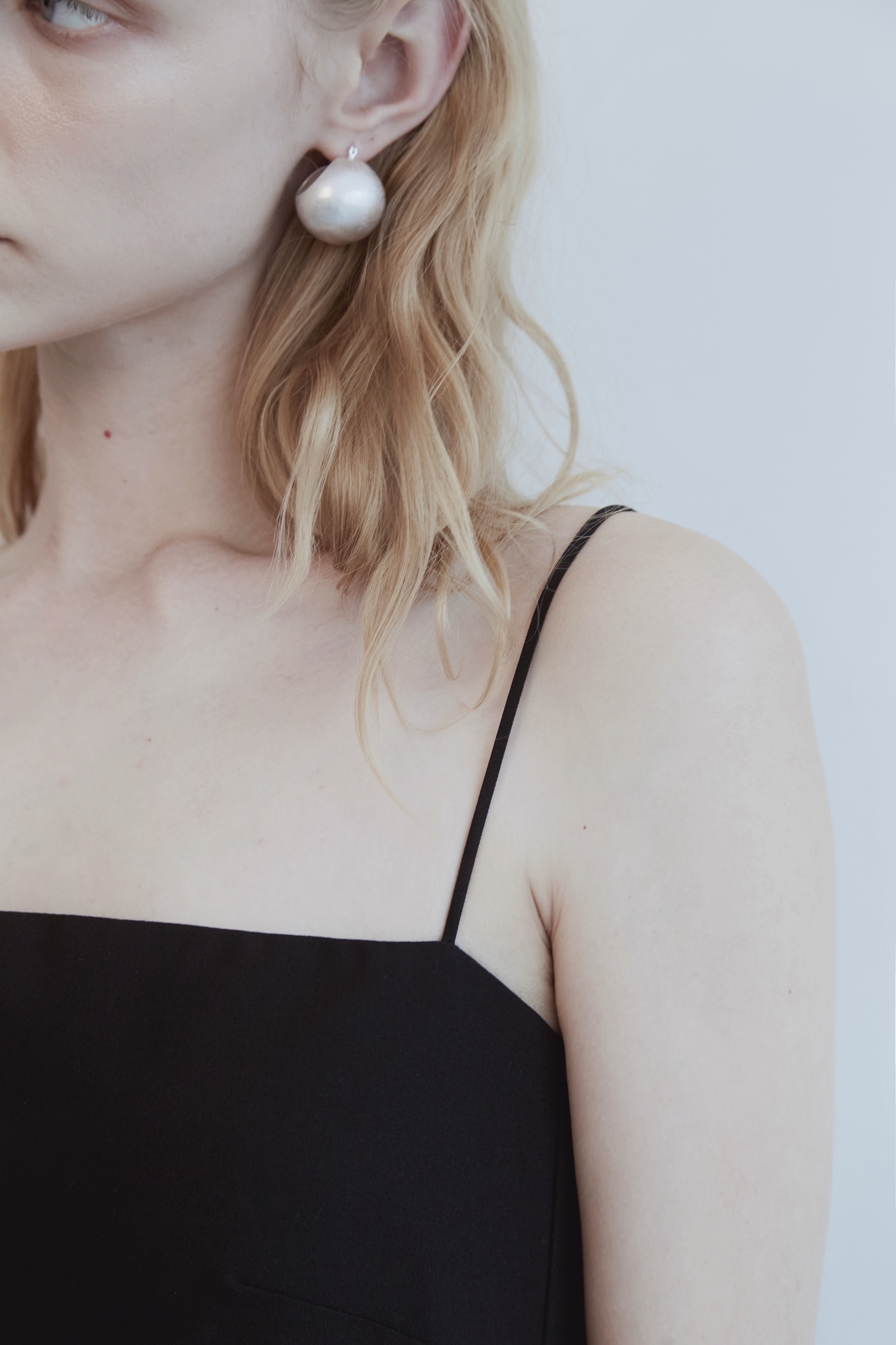 EB43959E-7C38-48BD-B859-0178C779BD6F