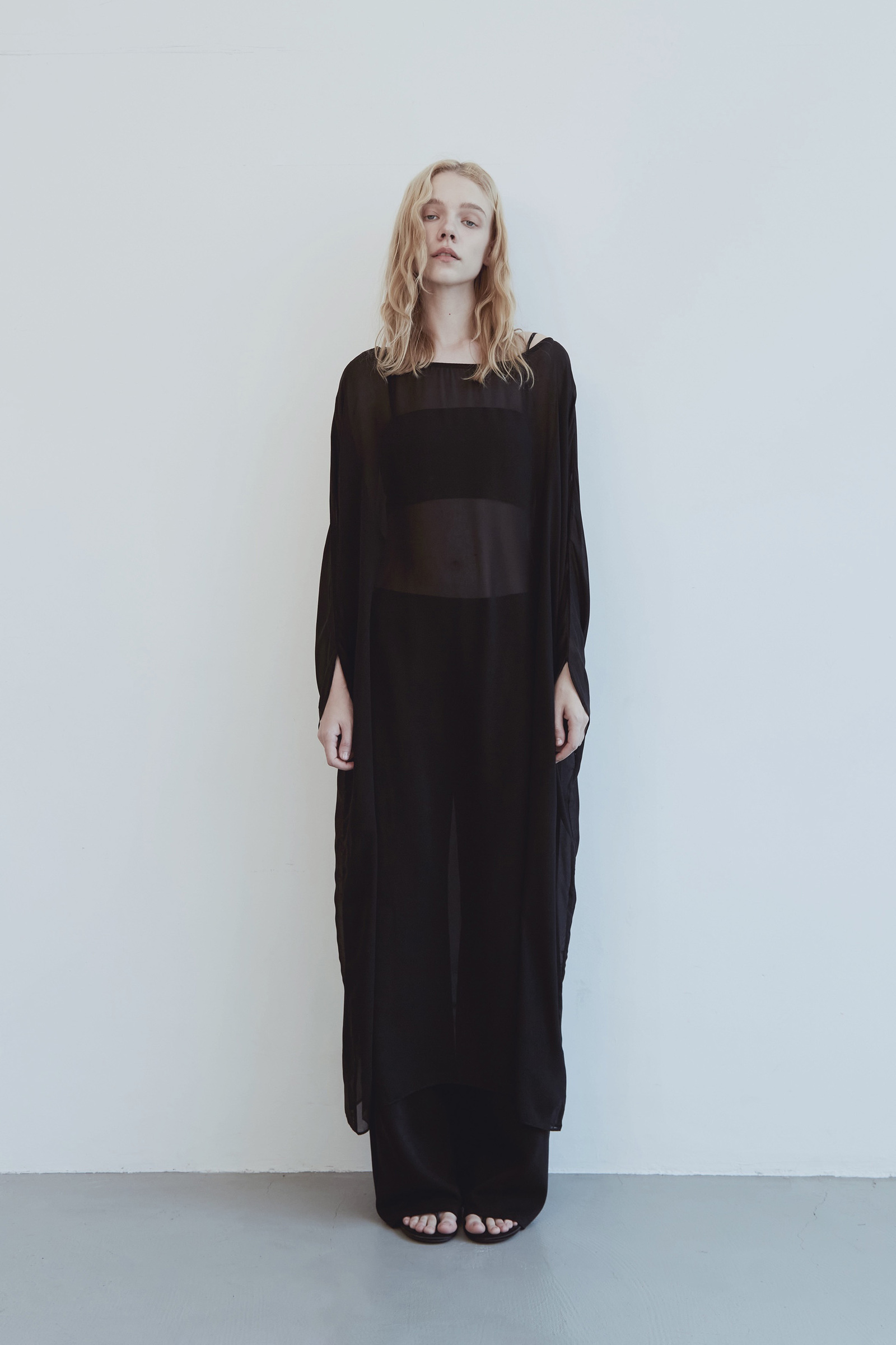 33005774-EE64-41E8-9C80-B77409D4AD59