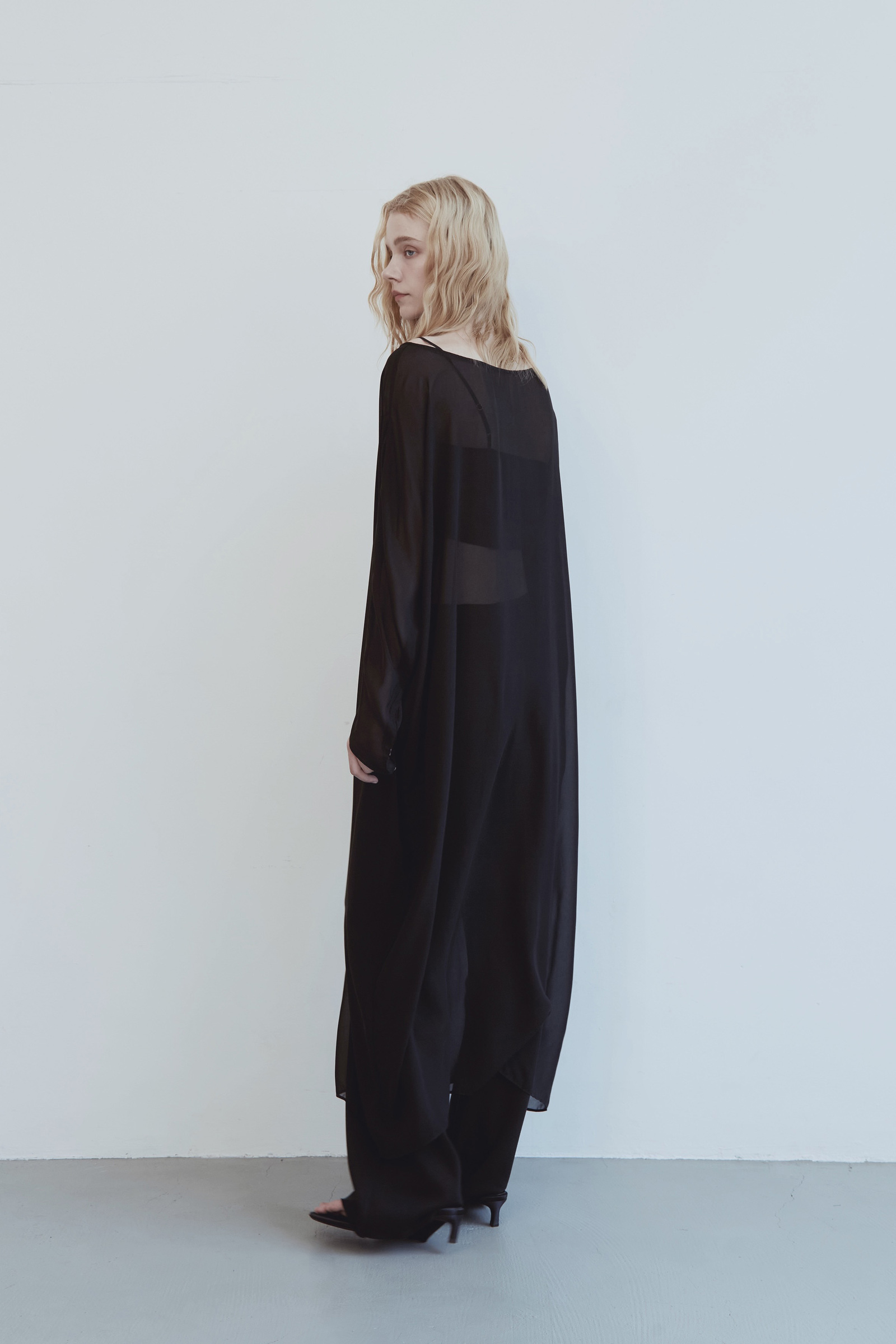 668B3640-EB3F-43E7-9670-79B0A6AEDCE5