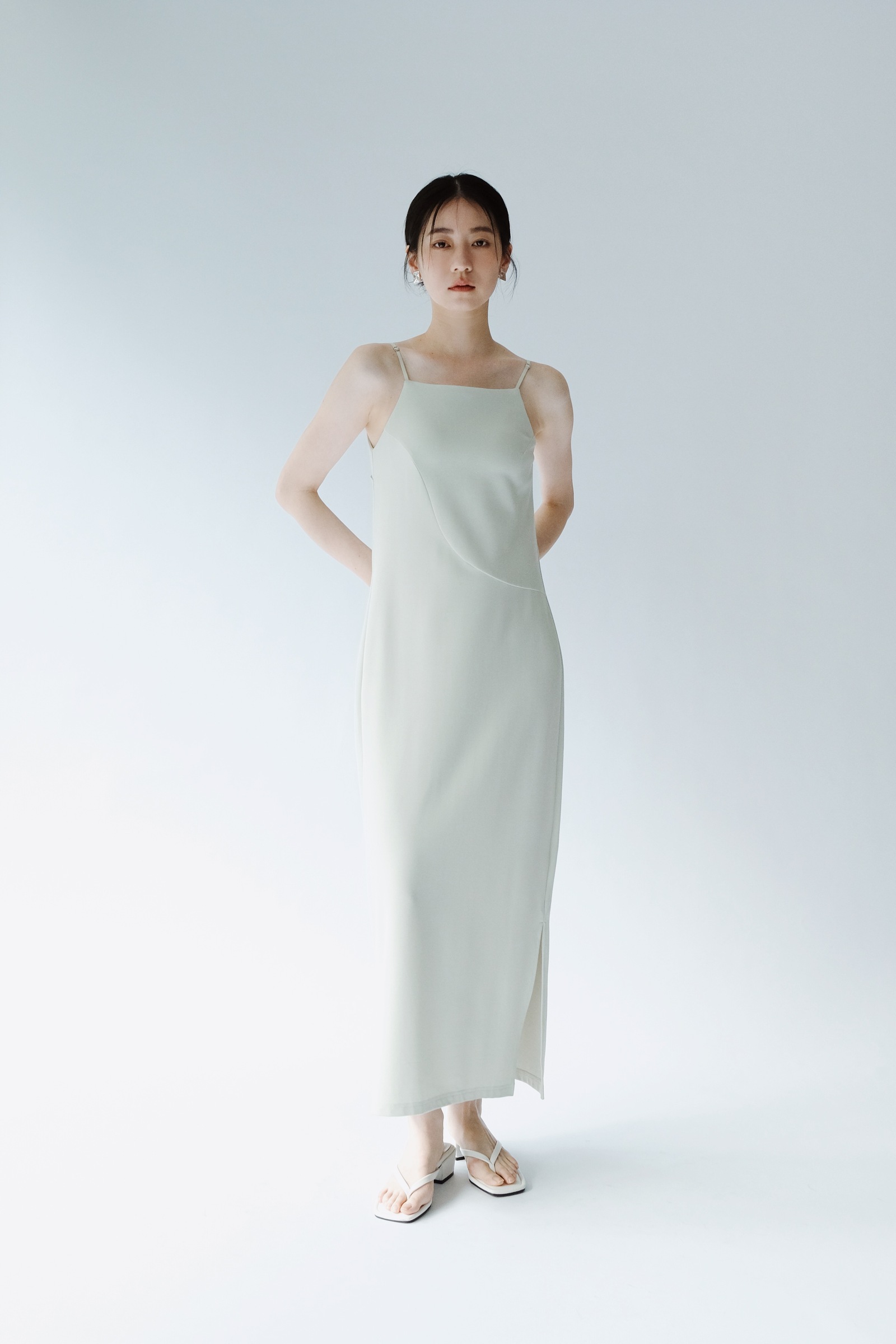 71672052-3E7C-4BB6-A112-836D9918E601