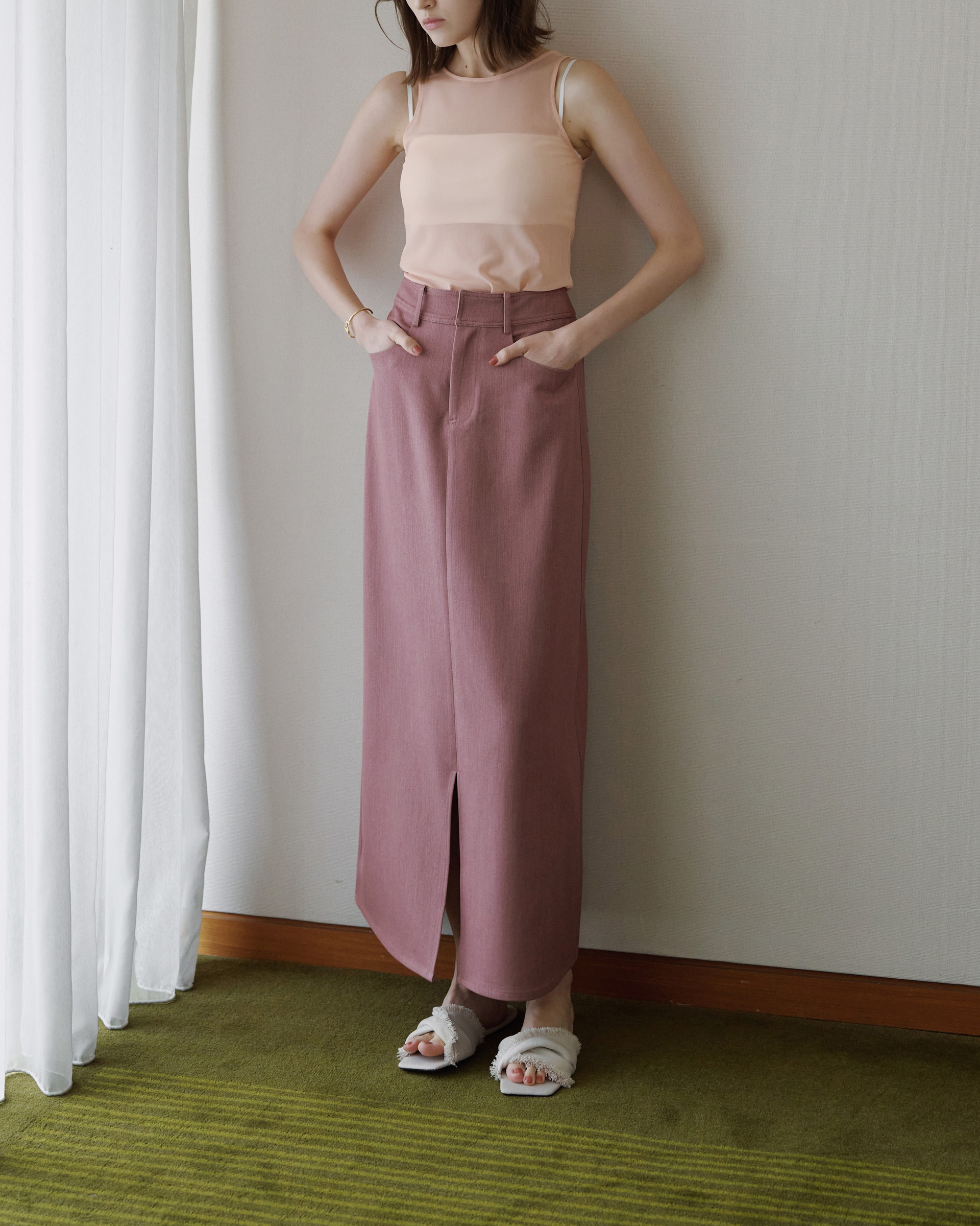 4B54DC72-1CD4-46AD-B531-3BA4FFF7482C