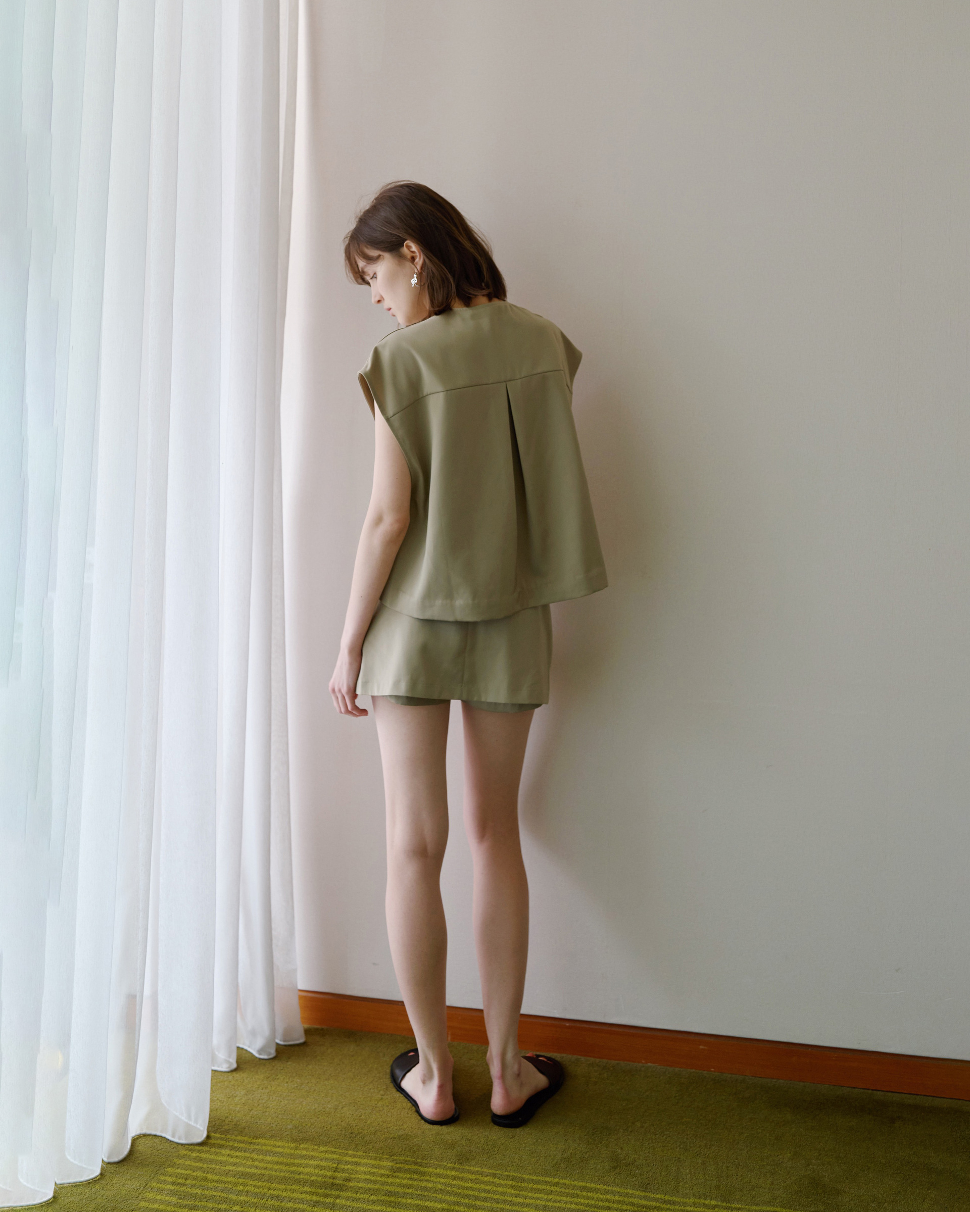 CD670C32-C0AF-45B8-B3EC-00E13FCEC2C2