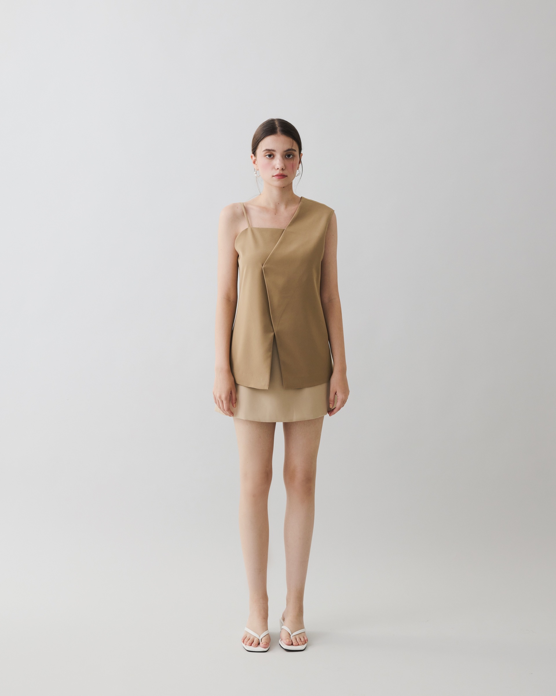 EC0EED08-3DCB-4804-9DB4-9E8FDE6318E6