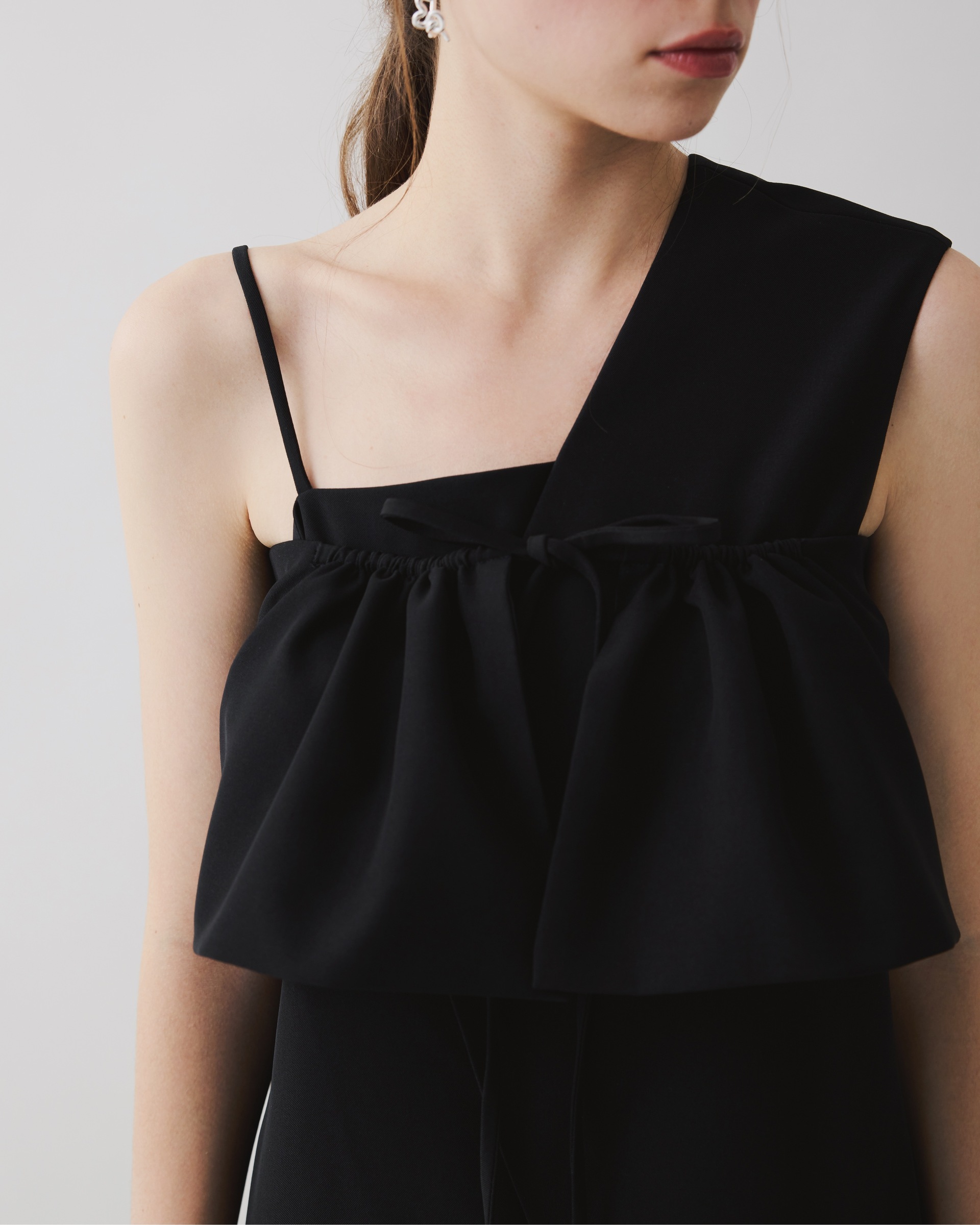 579E8667-BF04-4DA9-9925-C134A97E3C16