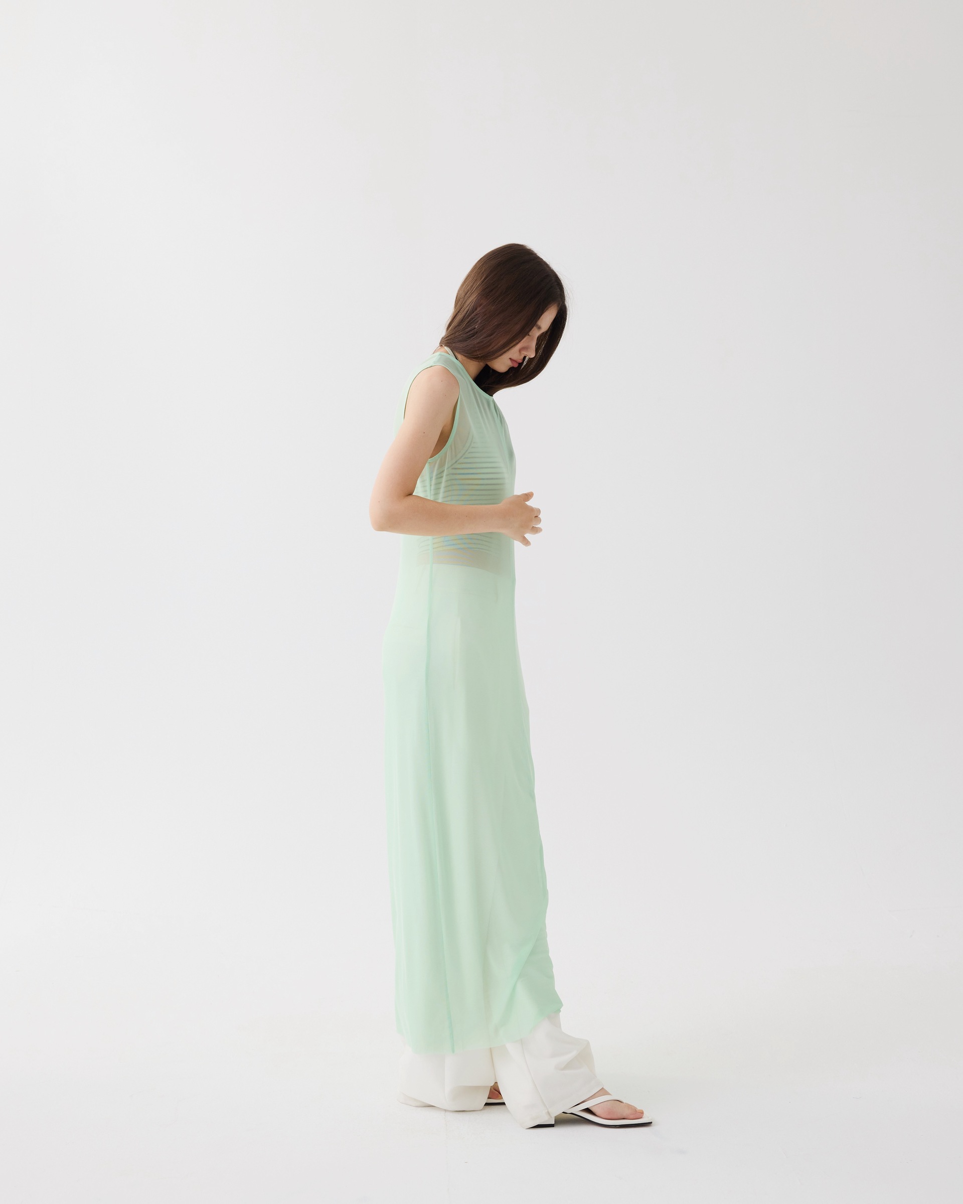 B5EEA075-6D4A-4565-AB28-5DD201D16989