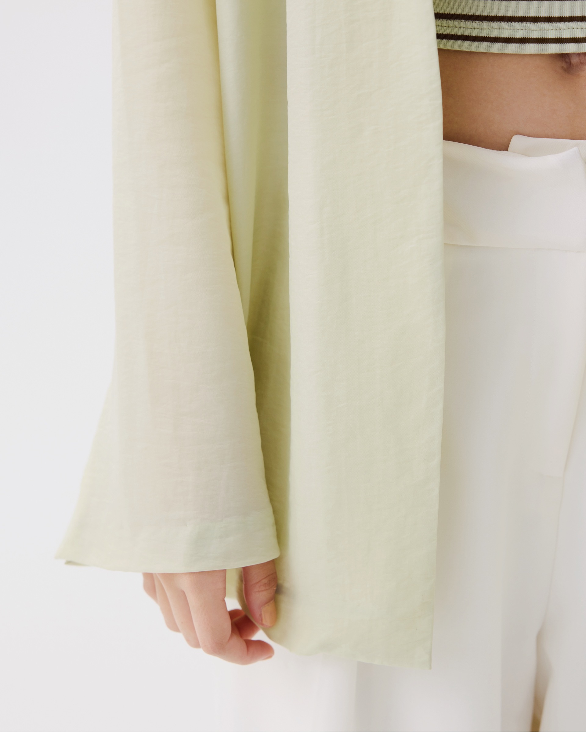 4DBAD11A-DE02-42E4-ABAC-EB63A53250AC