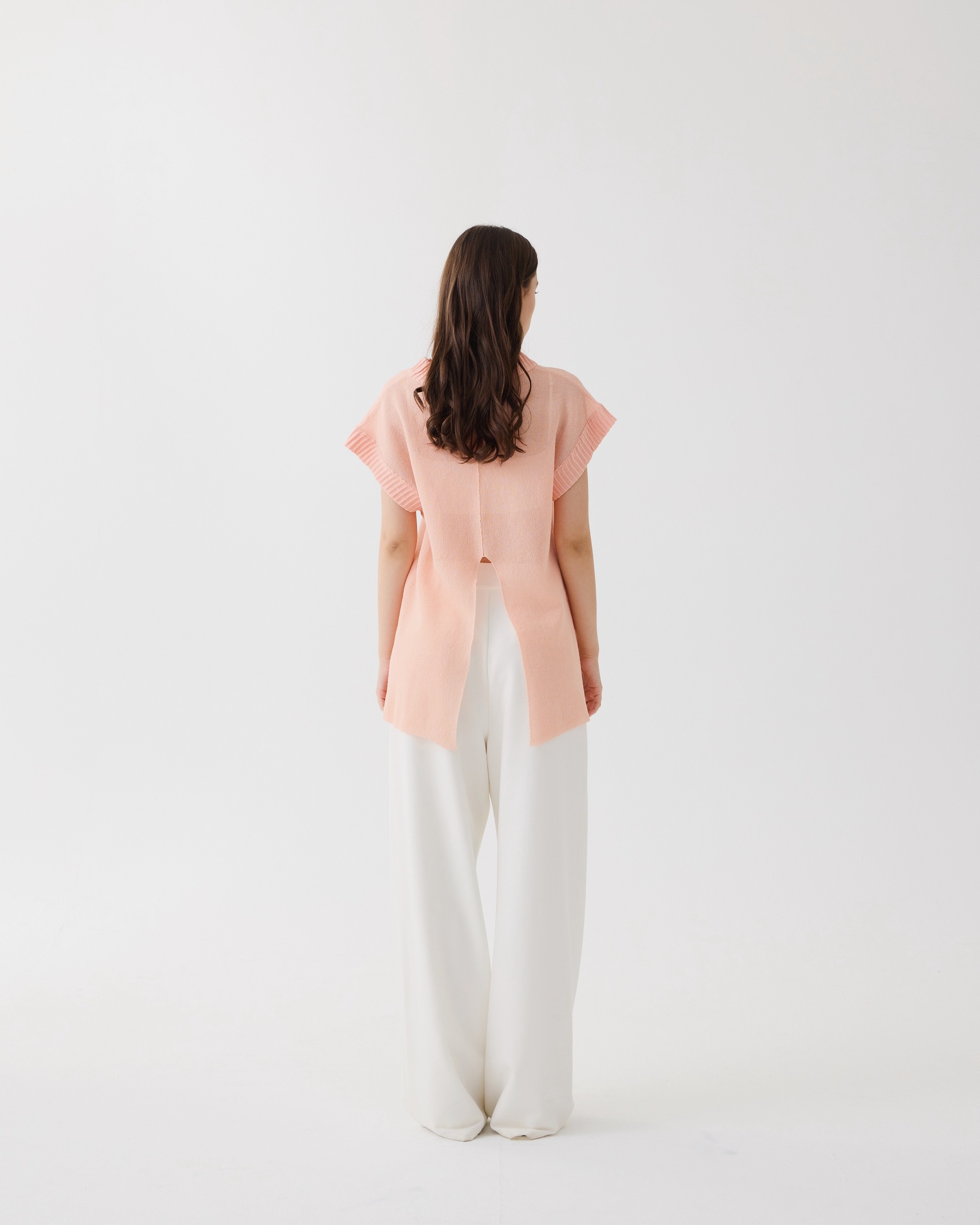 70552495-FBC7-4CC3-9409-484A24F4D131