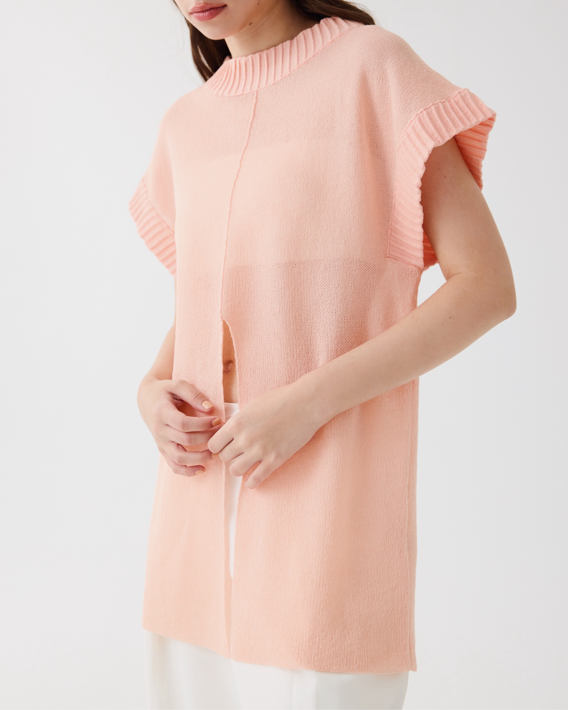 F68E131E-CE0D-446A-9630-865011F33F1D