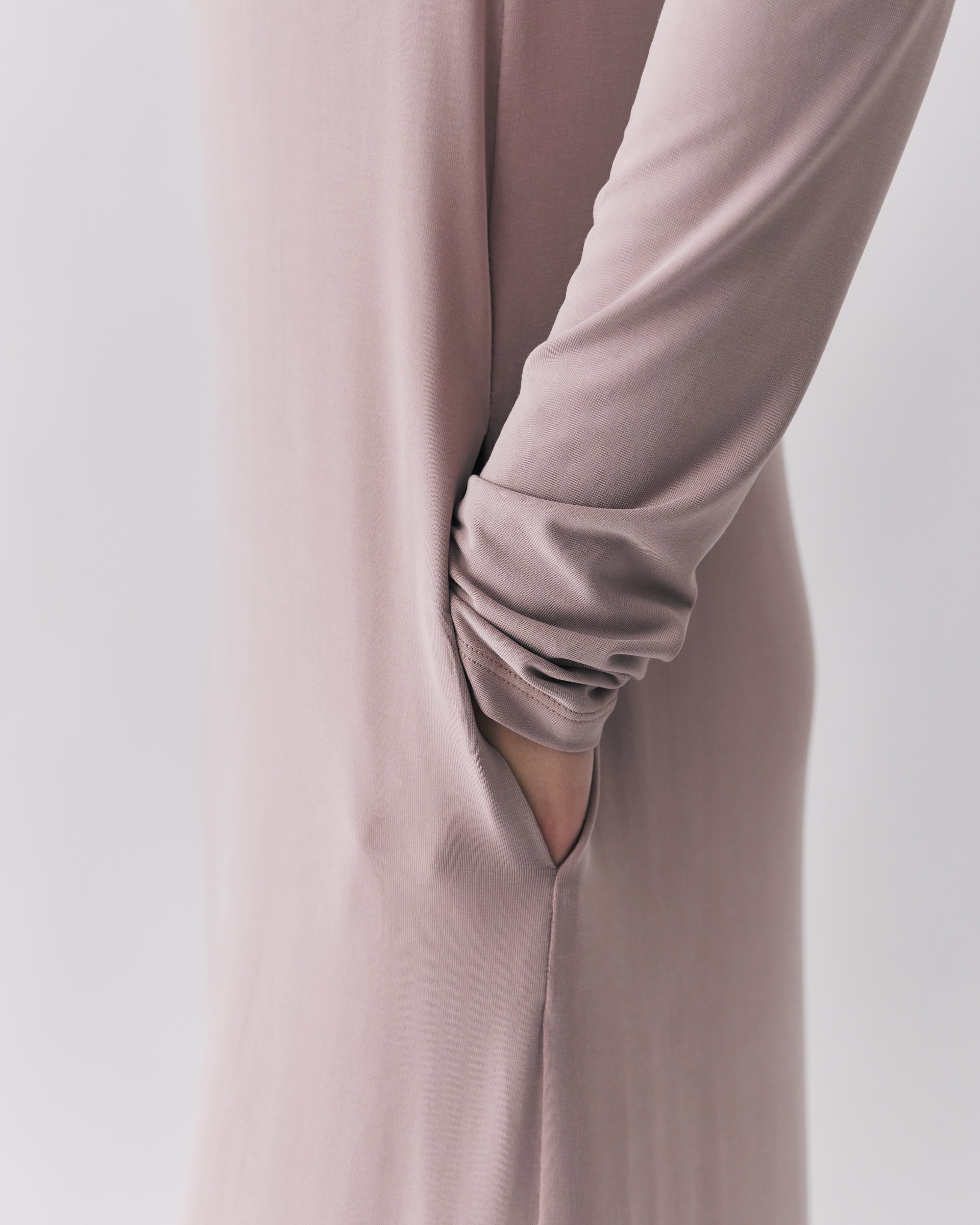 E6164A10-8D7E-4B91-B080-A48F0D1F26AA