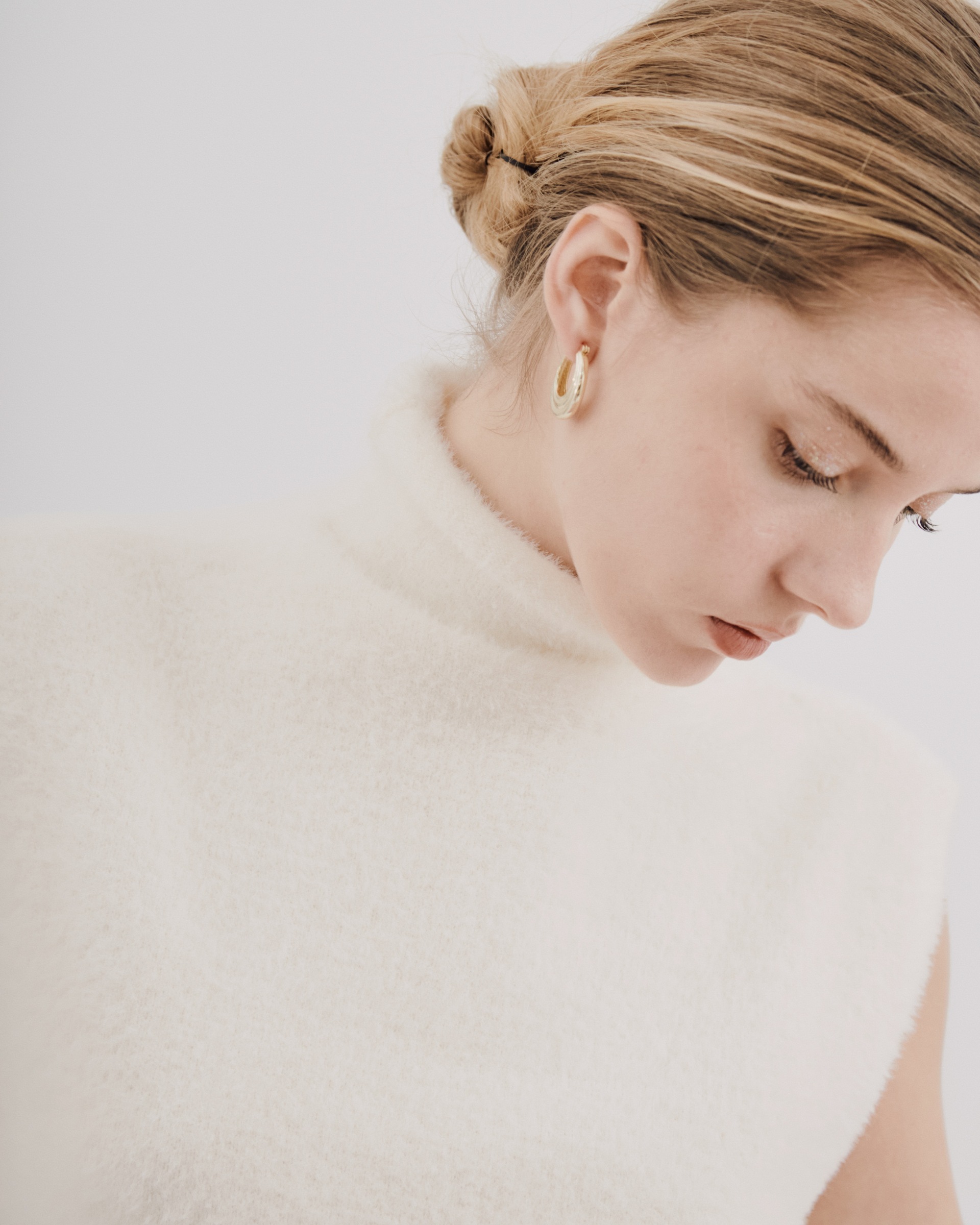 D4B057A0-BBF2-4806-B657-0387676040D7