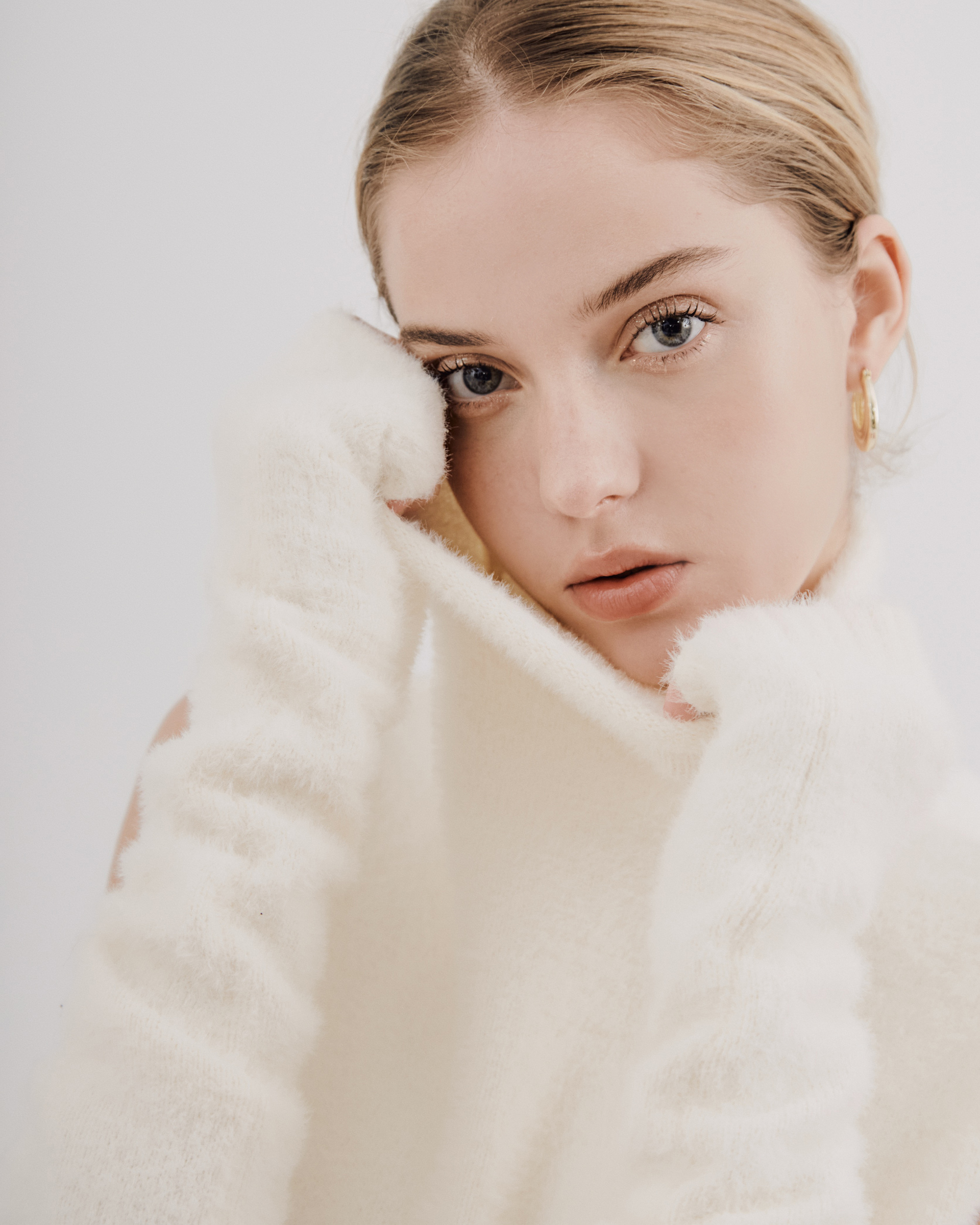 7DAB608E-96C2-4F3B-A35C-75ACBD20A384