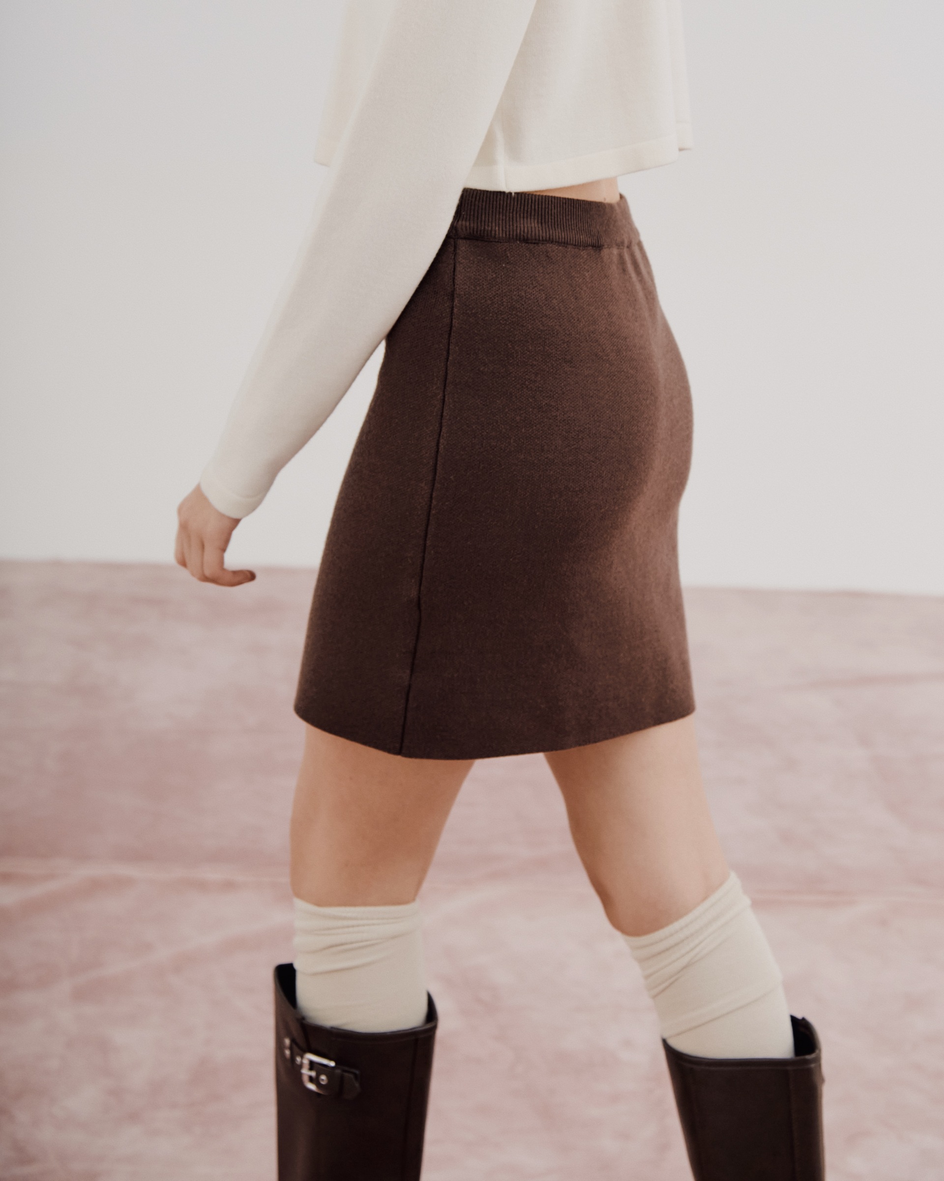 AE09008E-2771-4A8A-82EB-FAE0103FFD21