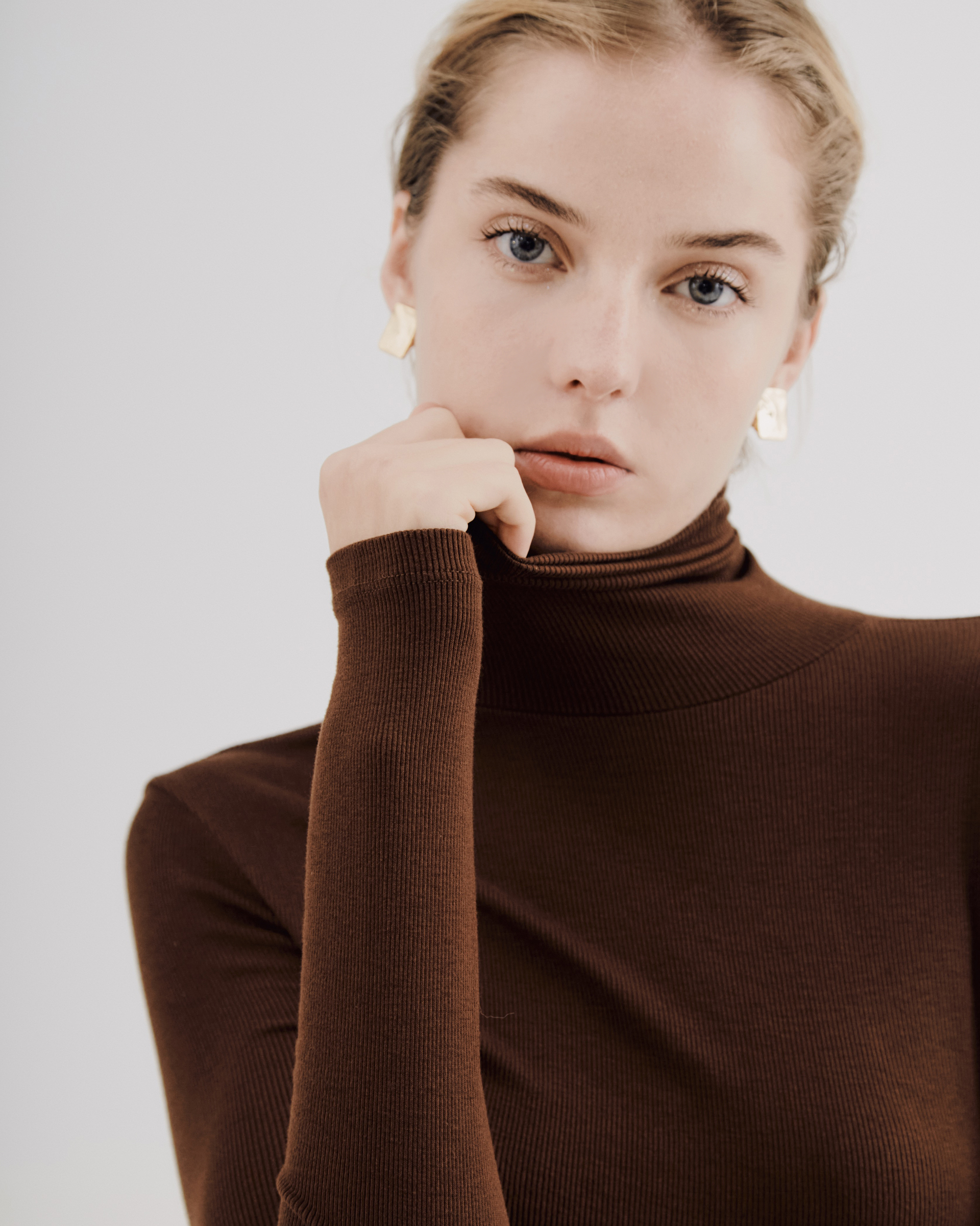 CC64A77C-0C18-4048-9B7D-C69023F5B78F