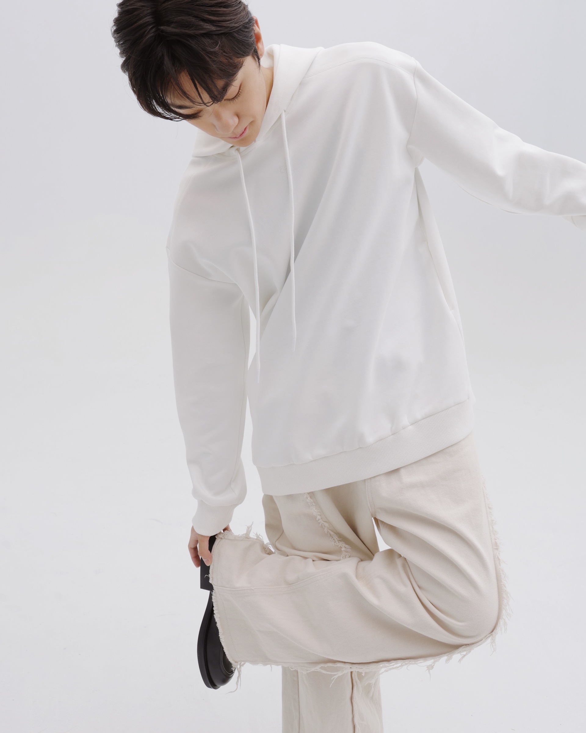 A3AA2A46-D7E0-4BD9-88F6-010E458517EB 2