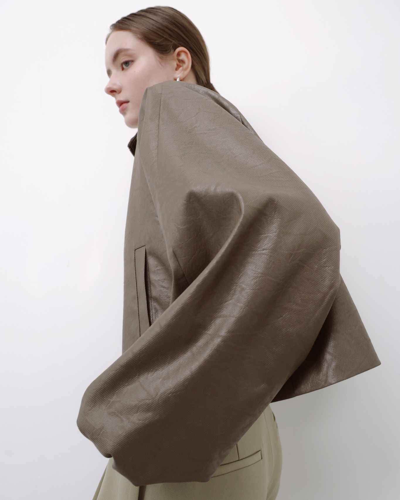 690DEFF0-7B61-411E-A76B-C9813C82DD1E