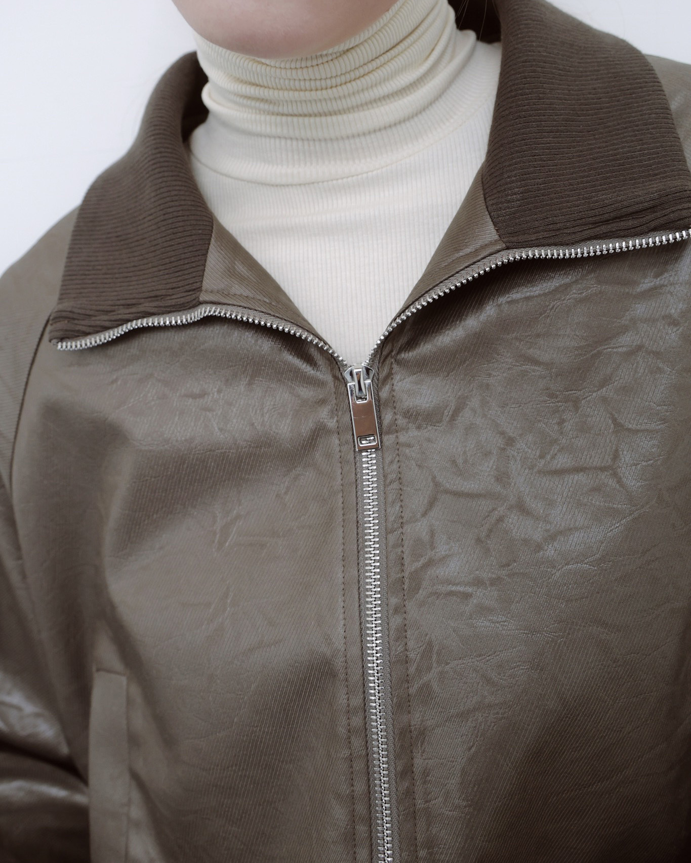 ABCDE96A-0A0A-436F-8F0A-D7BCCABB8583