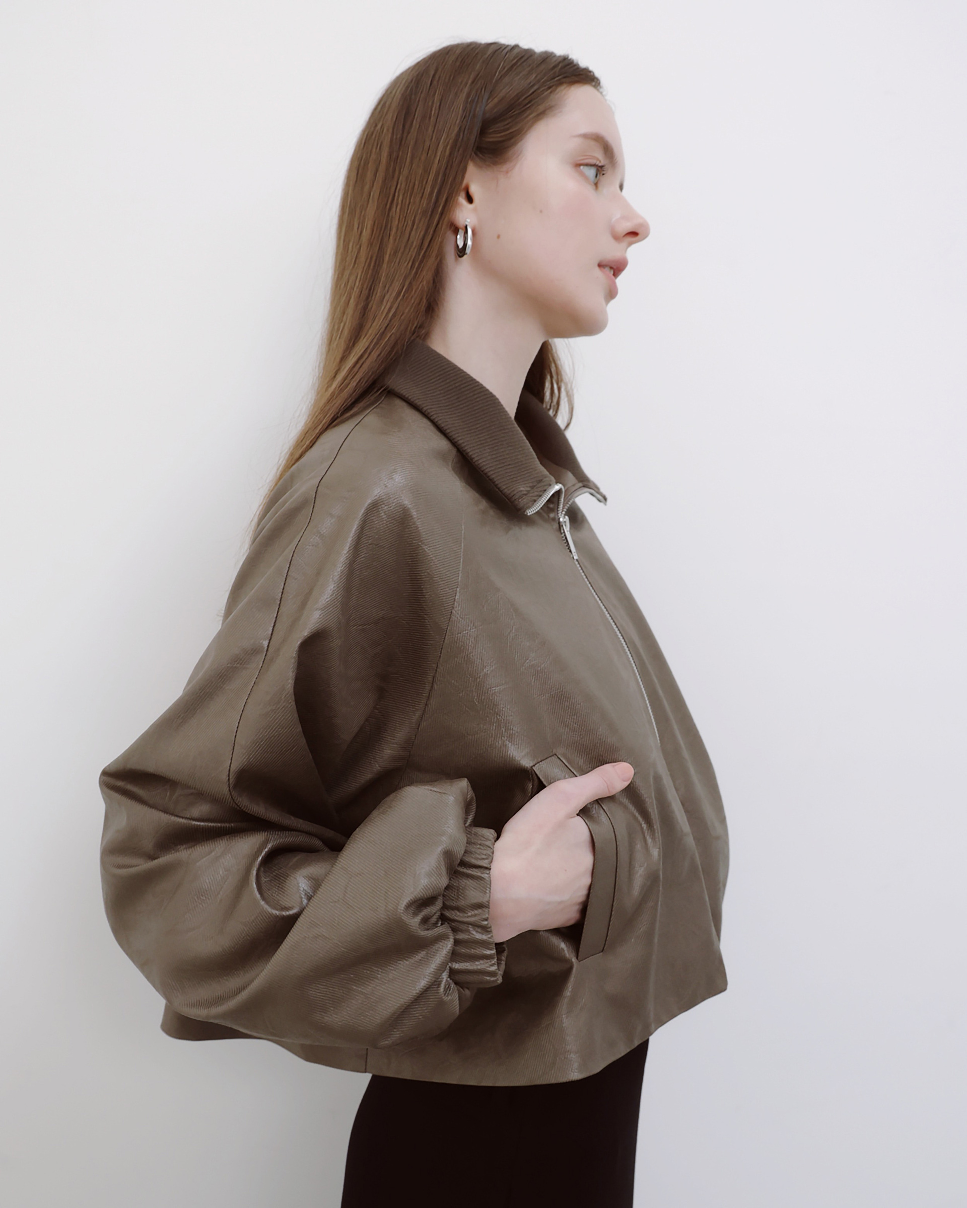 5CB40F46-4157-49D4-85BE-39FA29AB6B11