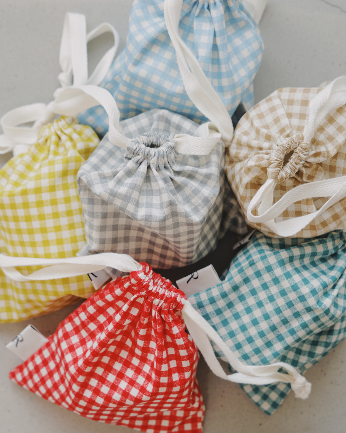 4FF160CD-5F0D-4EC8-894D-455656A3FDC9