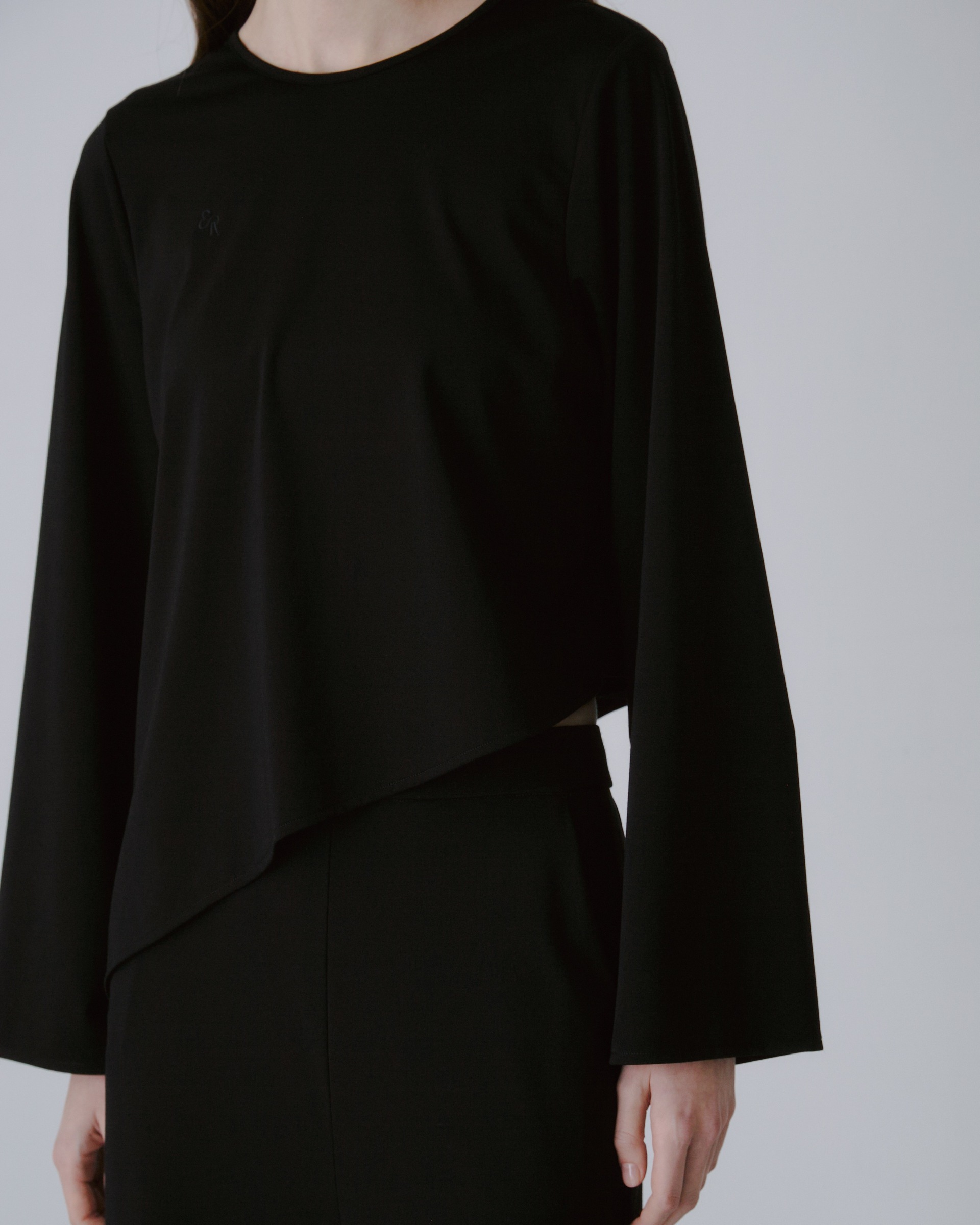 4EB3656A-456F-42CE-823E-6AF8D0688ED5