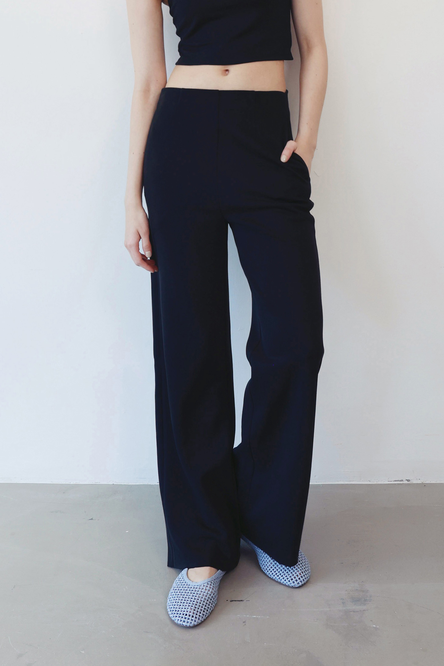 2C3E5136F-4A1A-4F3A-A107-DAAC99619998