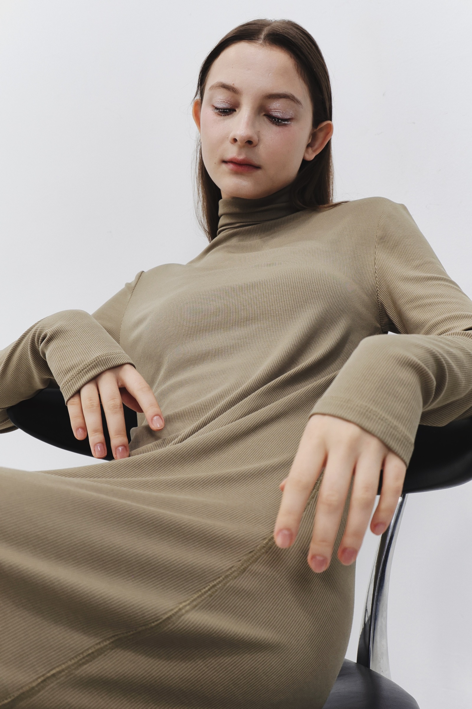 E047FDFF-452E-43E9-90B8-29A8A699A79F