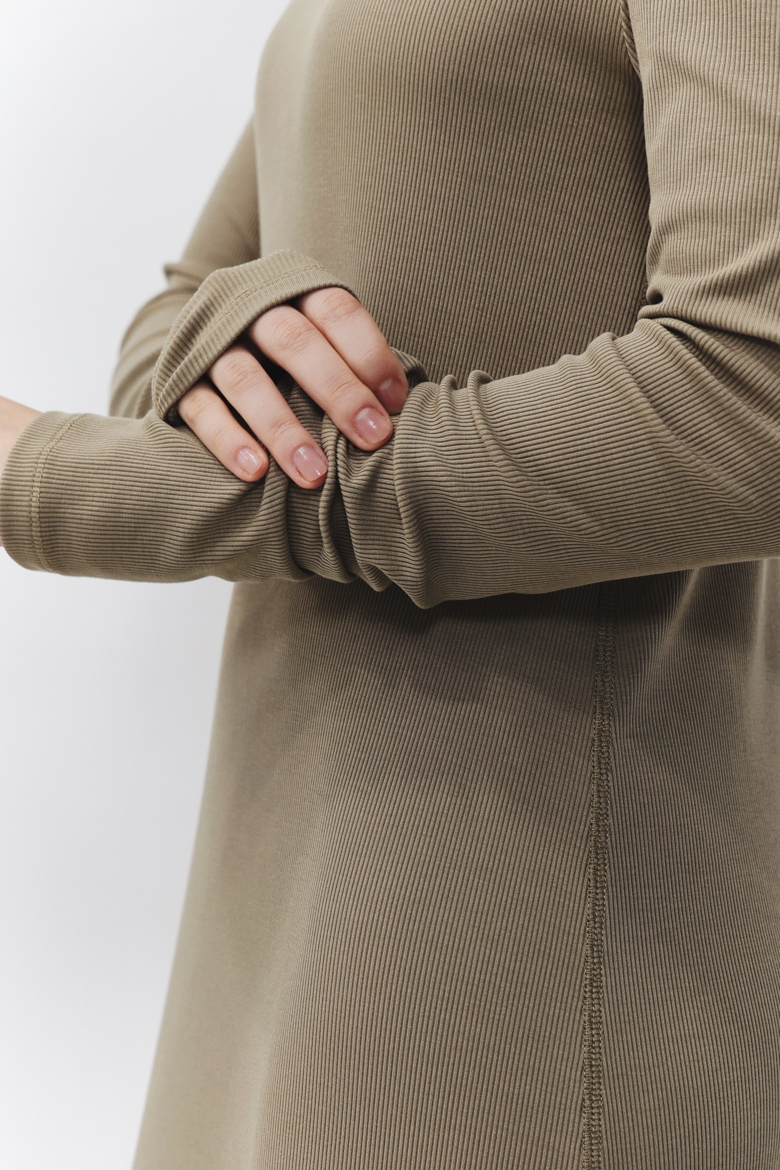 FB34BEFF-484E-4DF3-B735-0A29F14DB211