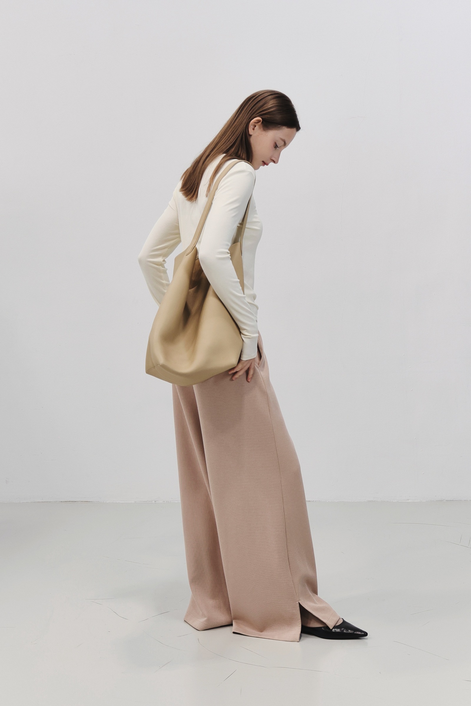 CFC1FD8C-849E-423F-9DEC-0AE48C05F40D