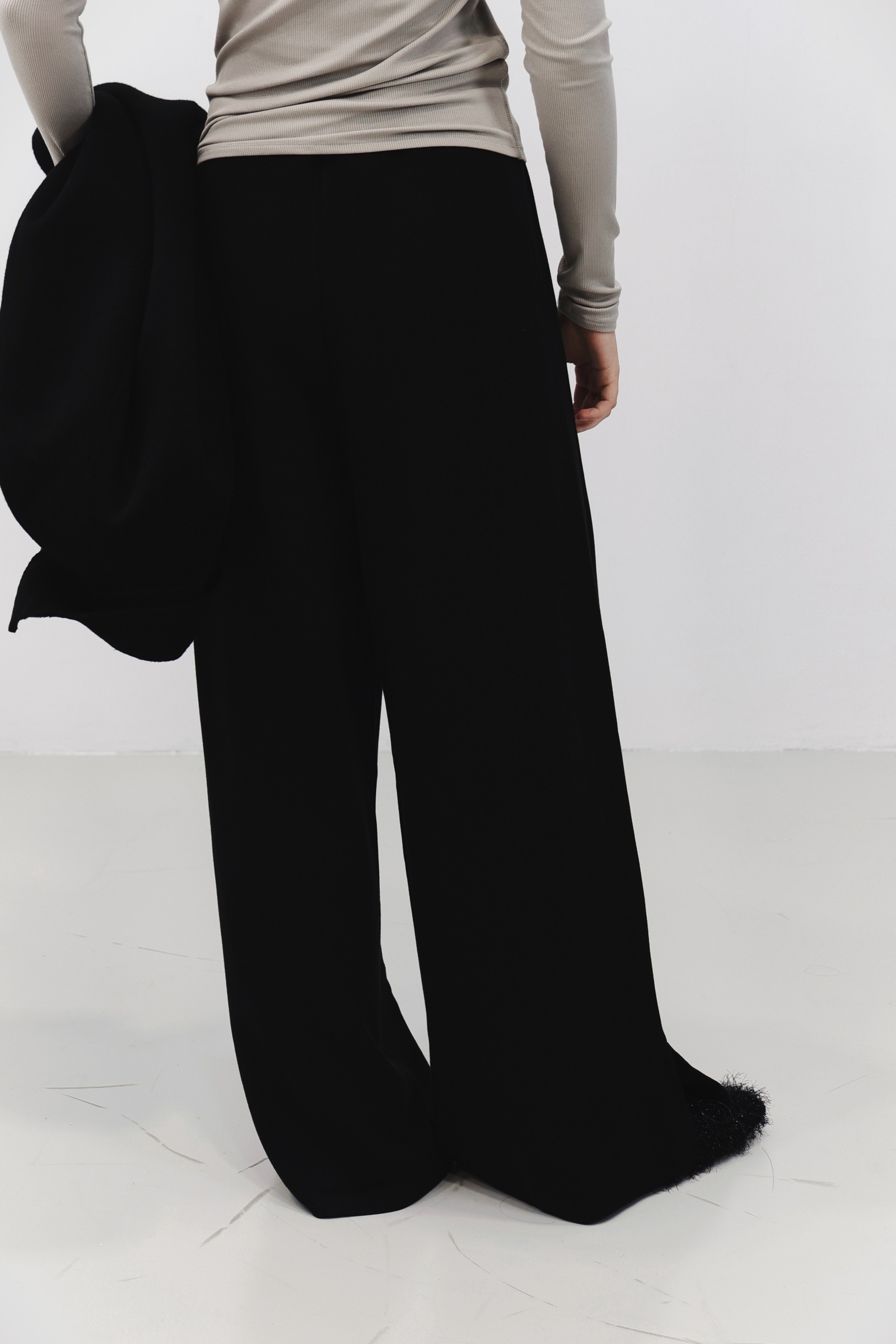 4D3437F7-6051-45CE-9CAD-8F154452EC9F