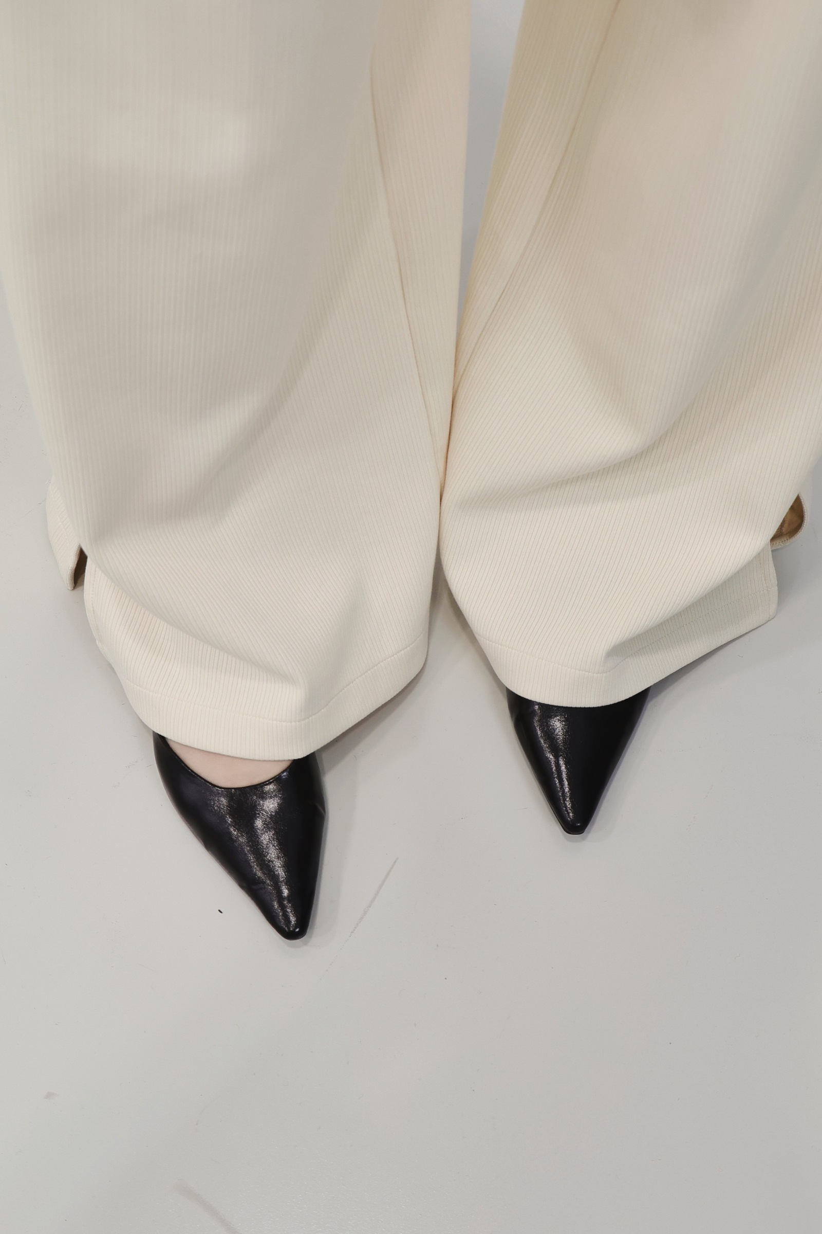 BFAAD964-A71F-4705-B109-AAE86DB8C429