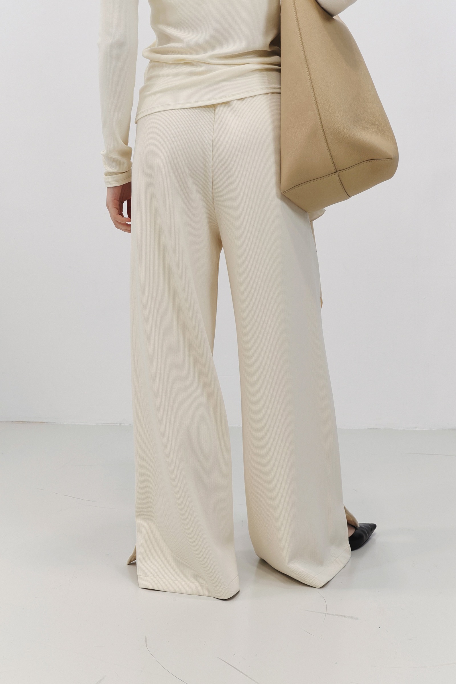 7551EA0F-0F48-4836-862C-F6A884DFF8E6