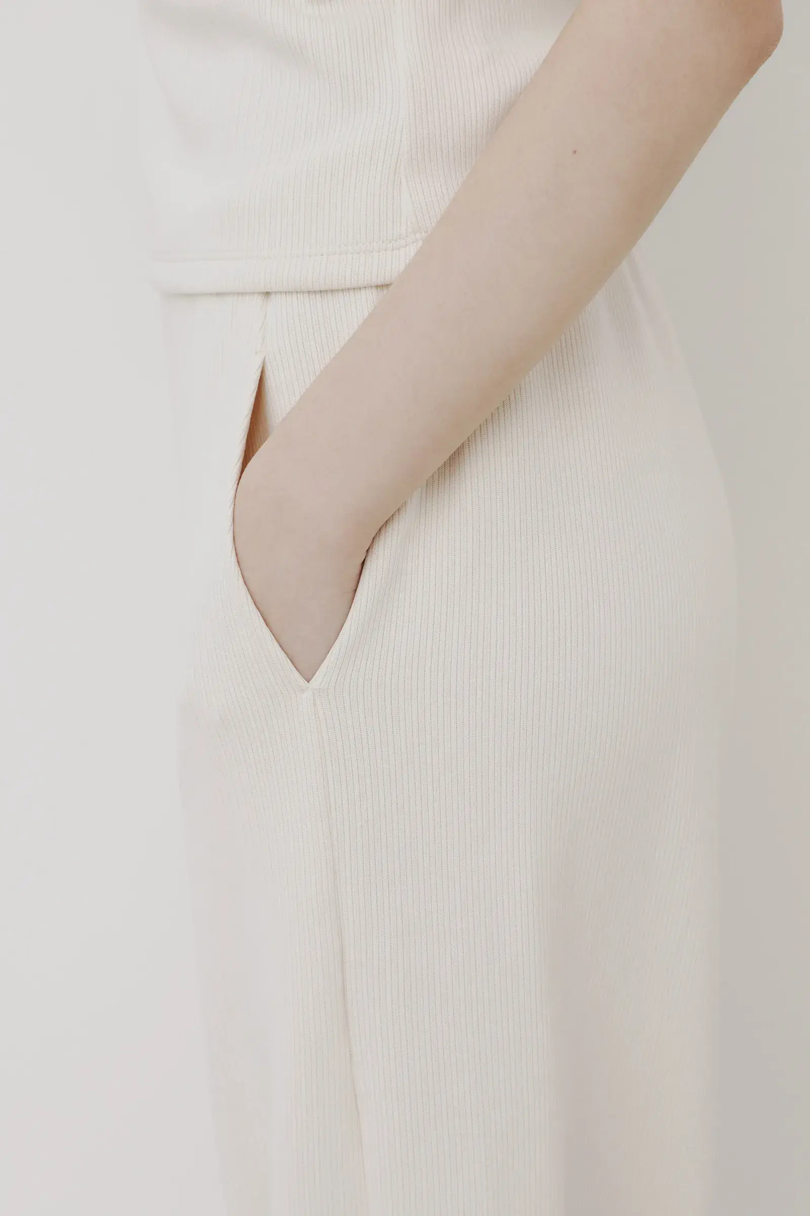 688E11D3-CB7F-4656-A328-9D49D345A34E