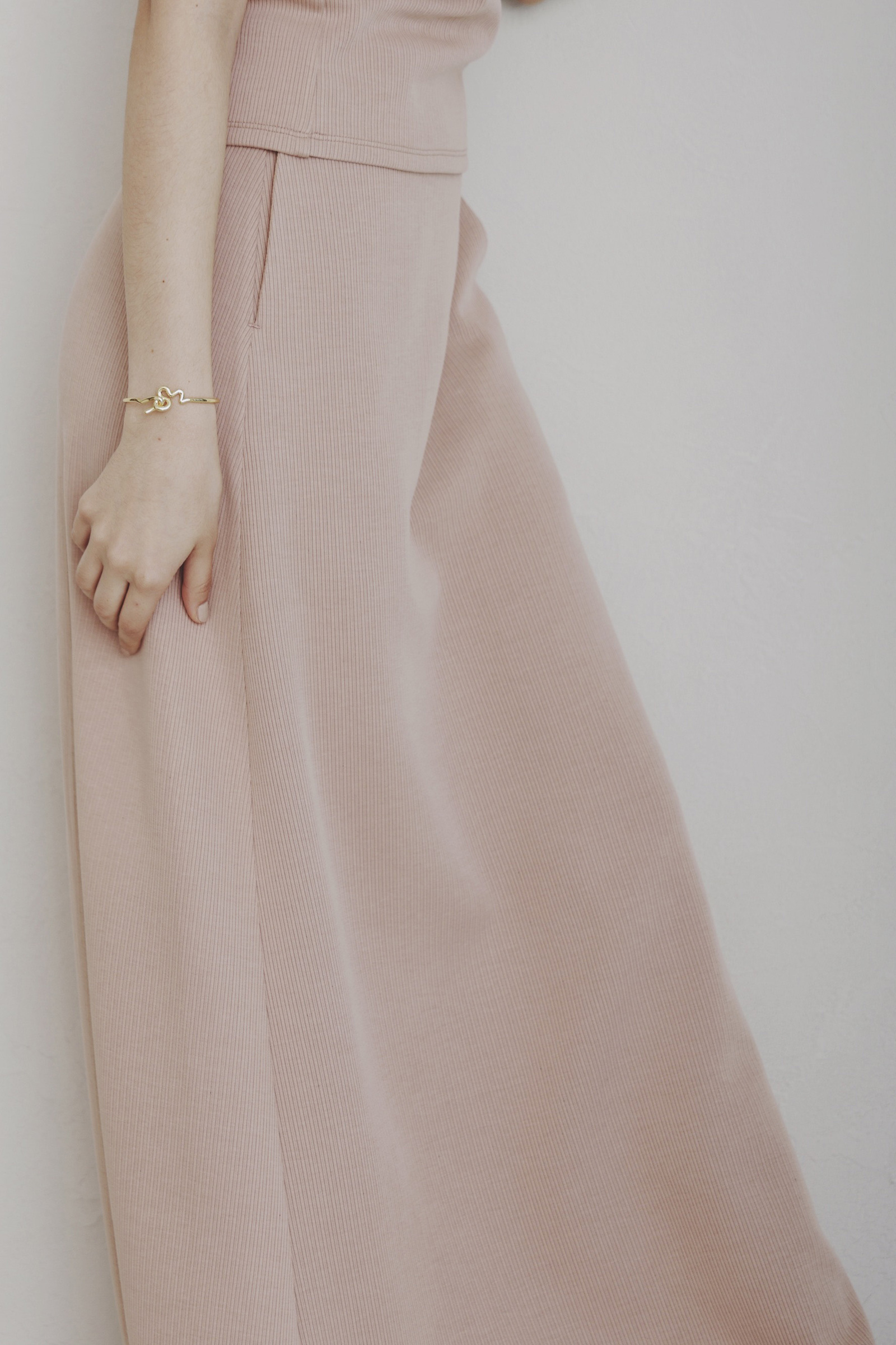 A10FFAF6-CE53-4C4D-B12D-7CC0AC2F7B96