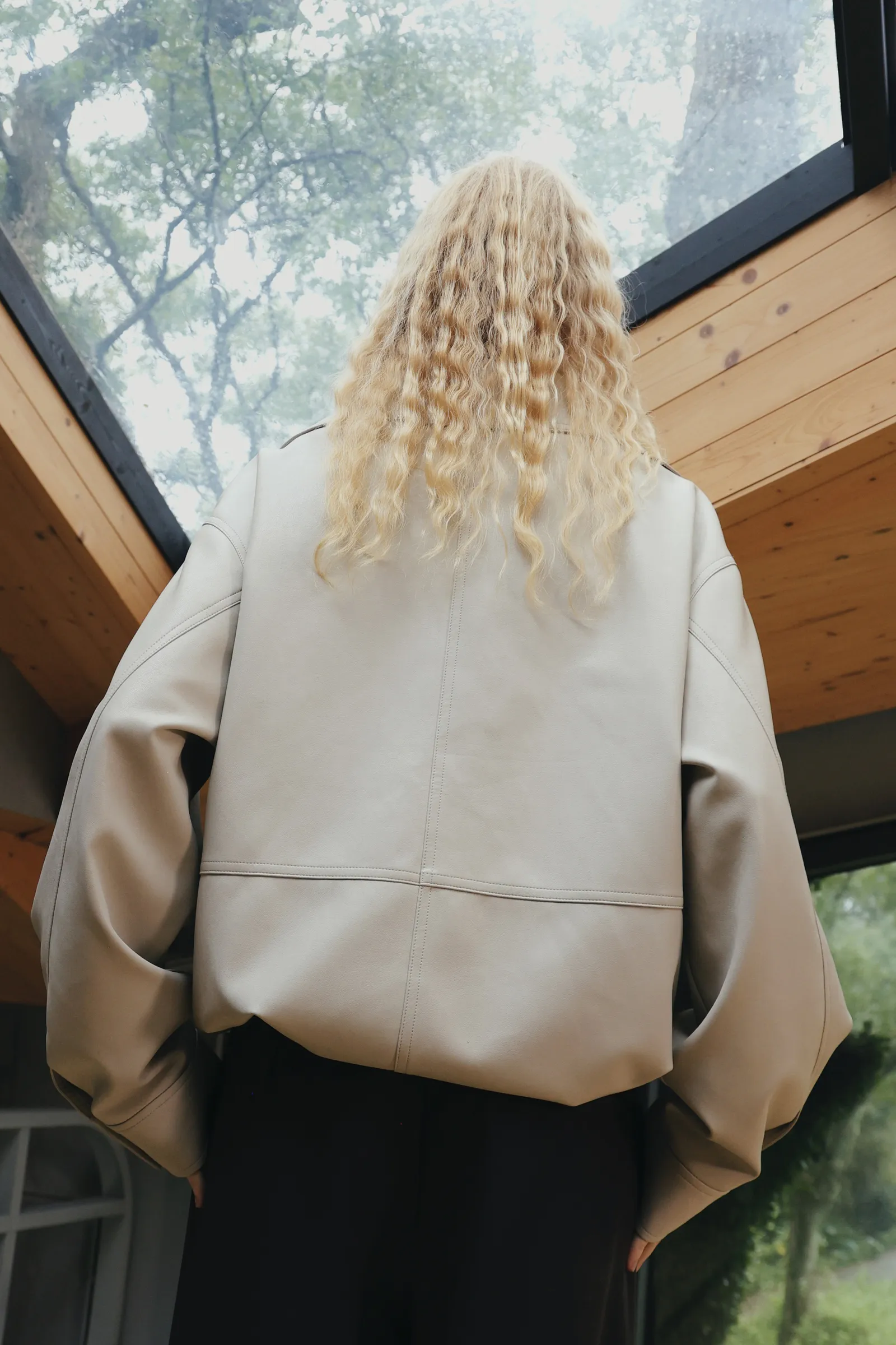 A7E895E0-413C-4619-9FED-FA6E6F4E66DD