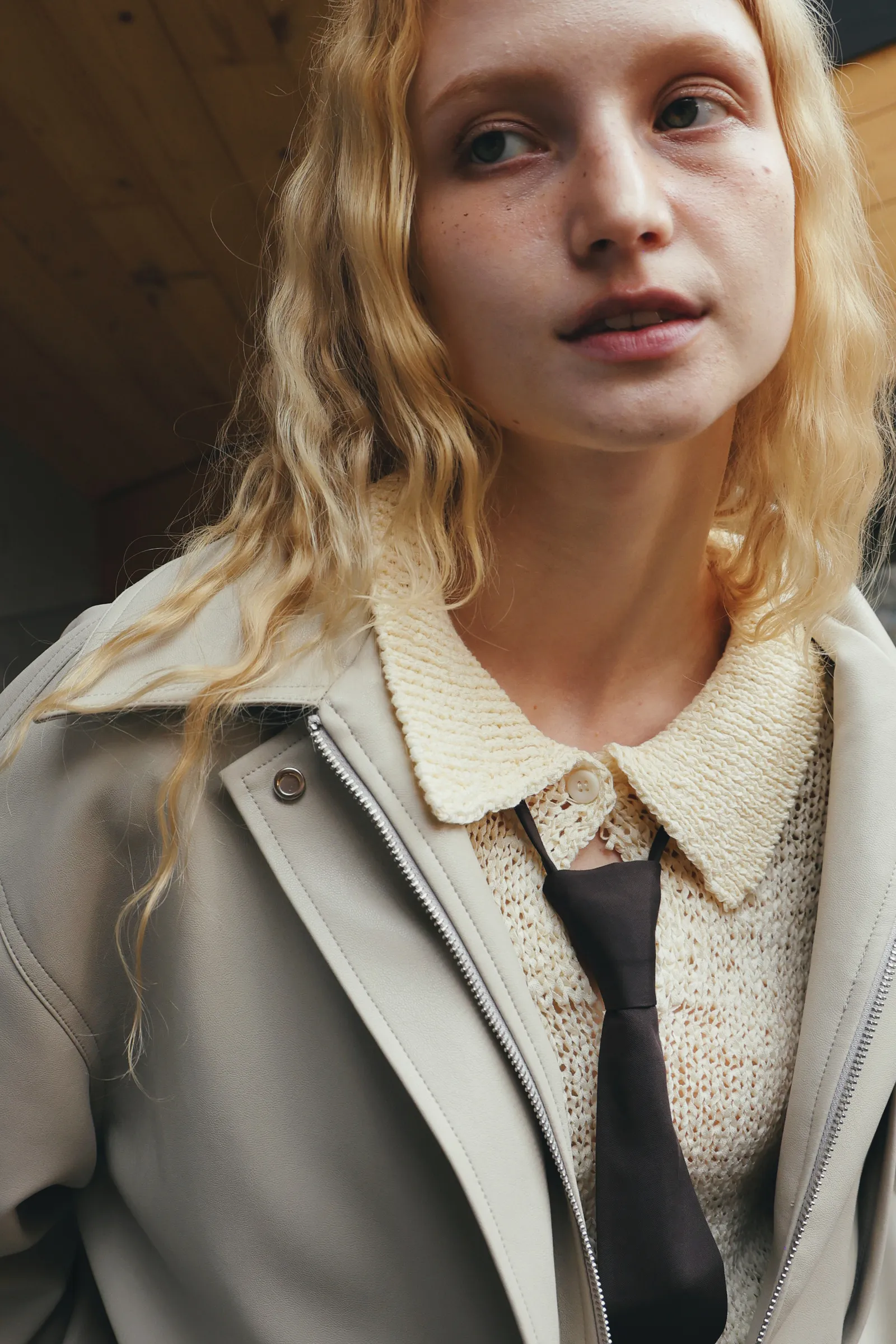 ADD76BEE-A9C9-4C54-A5A4-28124625A10F