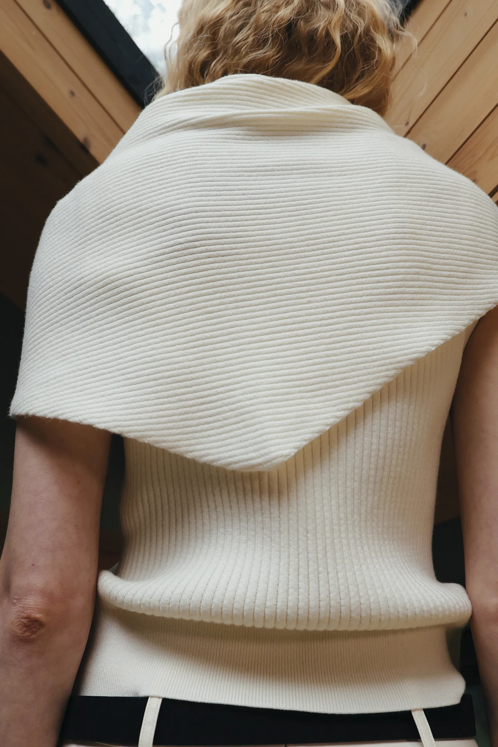 0FDA0A1E-0310-4E4F-8D93-11004807D9DD