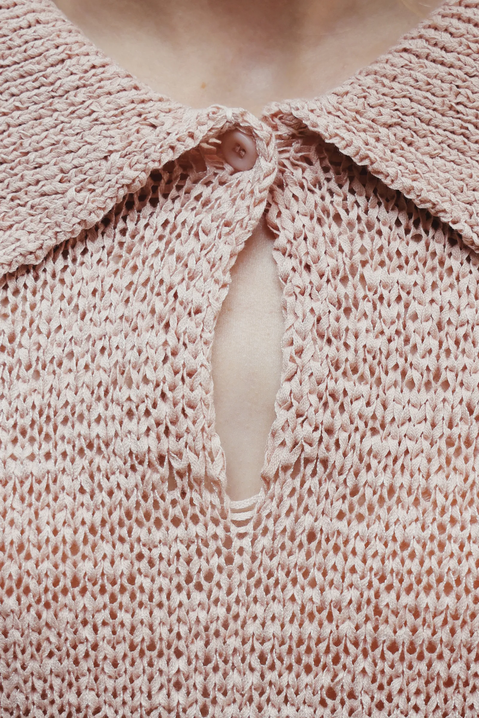 7FEE9CA7-D42F-4C23-AF9B-F79DE1E02060