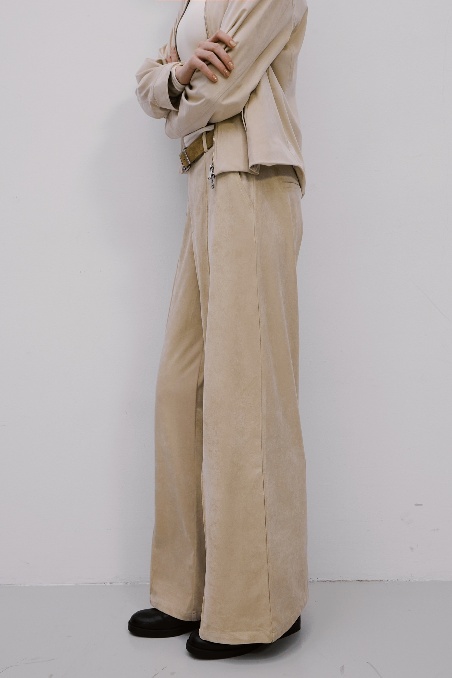 564DE7C4-2207-4A7A-BC16-B8D28904E3D3