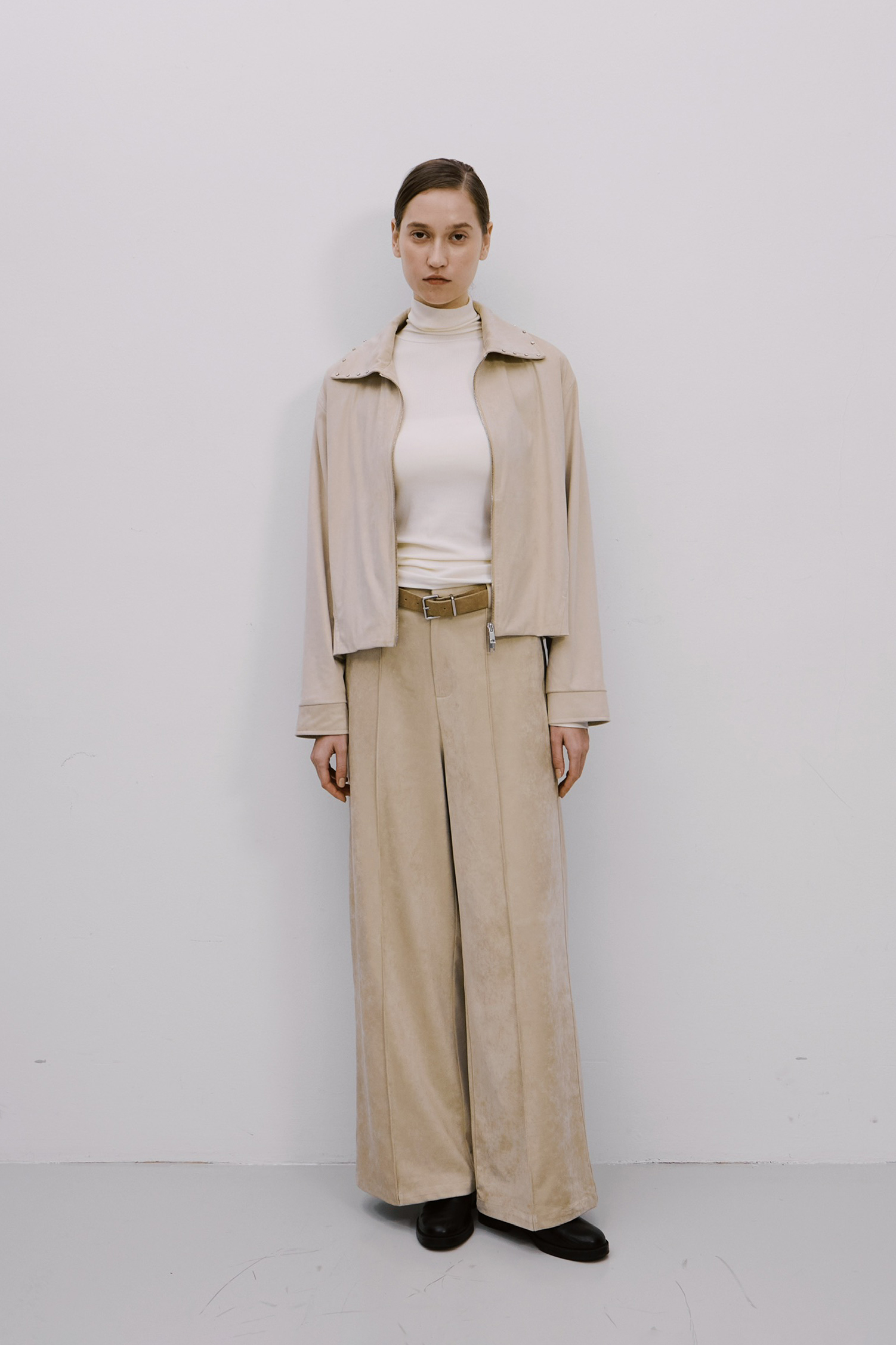 67B2DB86-4AA5-40F1-B7A2-82557B446E3A