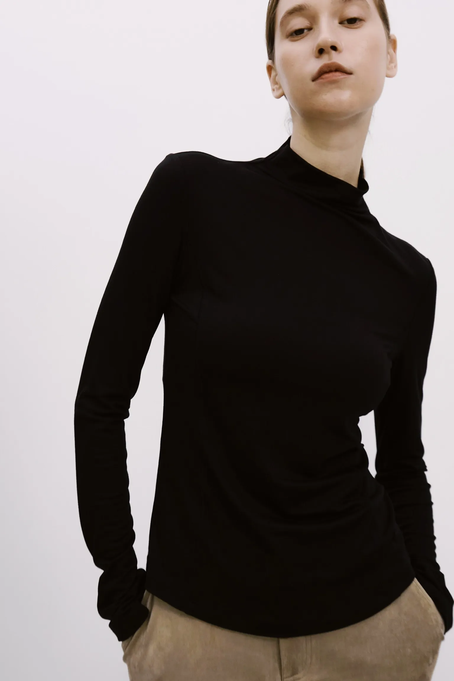 6C1673BB-ABE8-4025-A127-5AF5C6E475D8