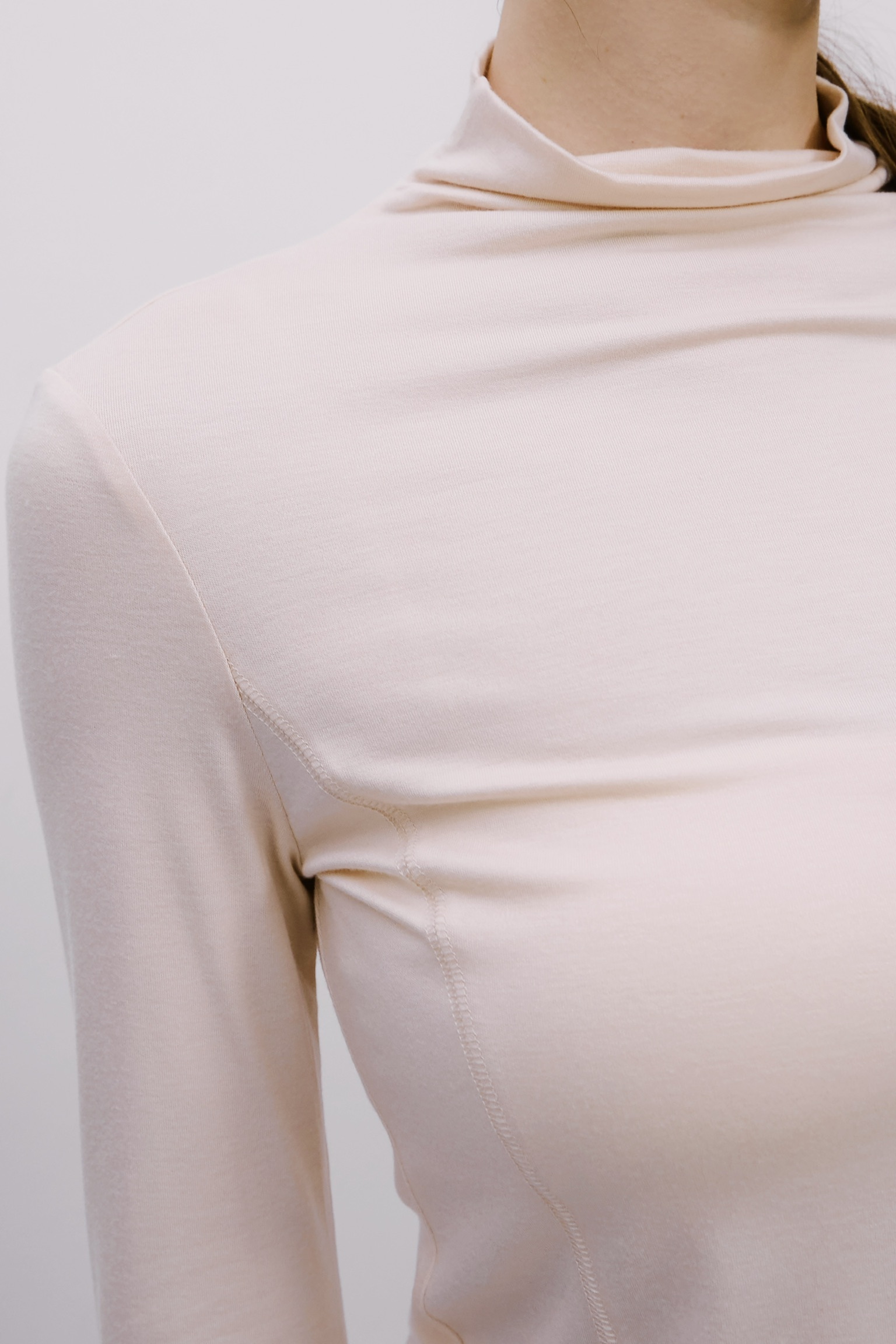 1C223BED-EDA9-430F-8EA4-3CE3BF0E3533