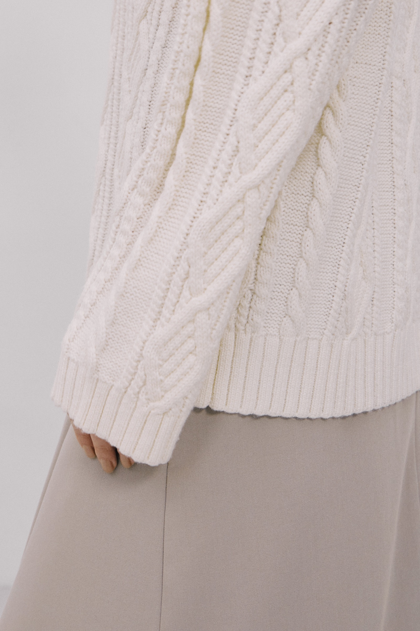 BE79B55F-F596-4DF1-8692-125258186279