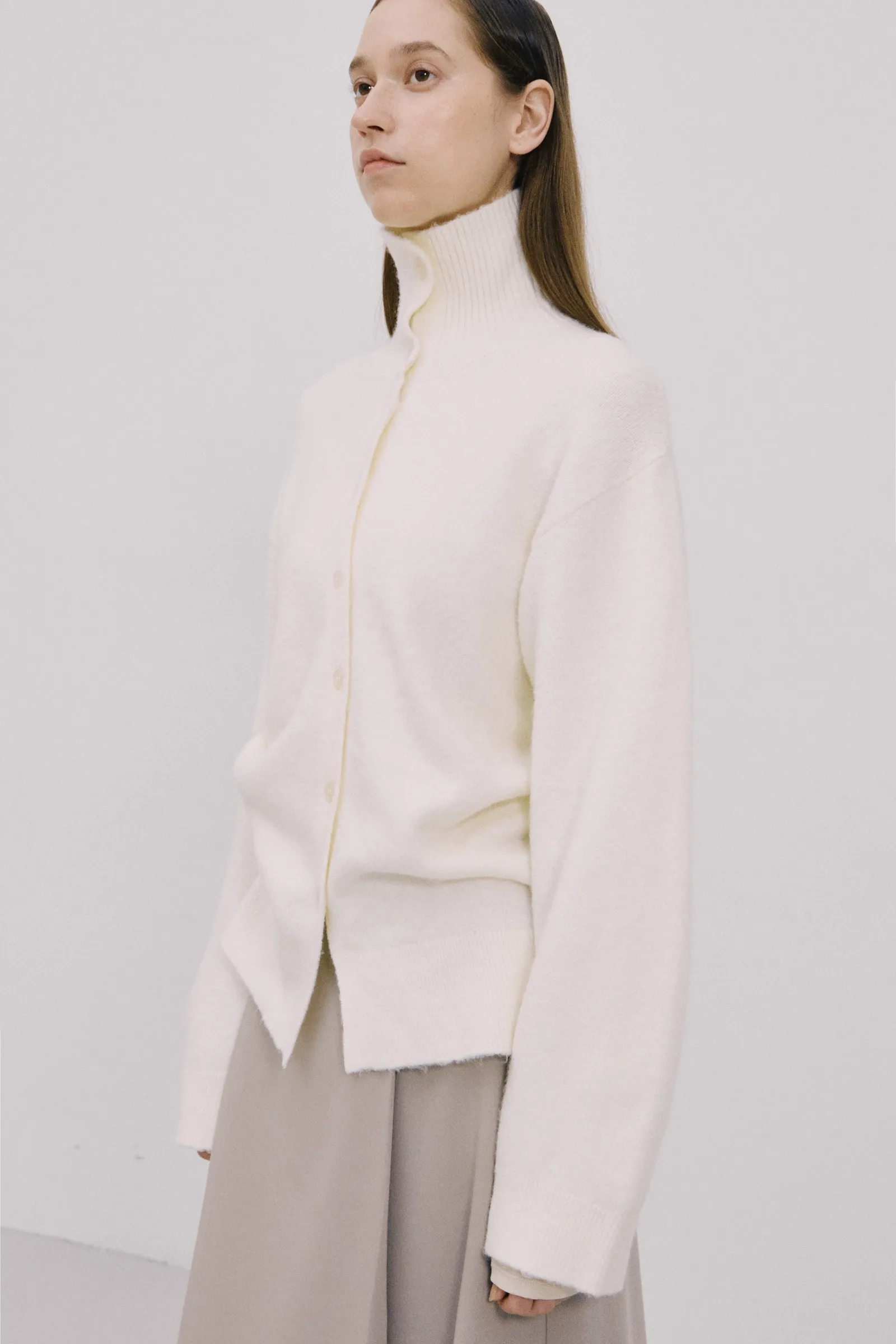 0853CB7F-2DD4-480F-B8B1-2636DA6AFC21