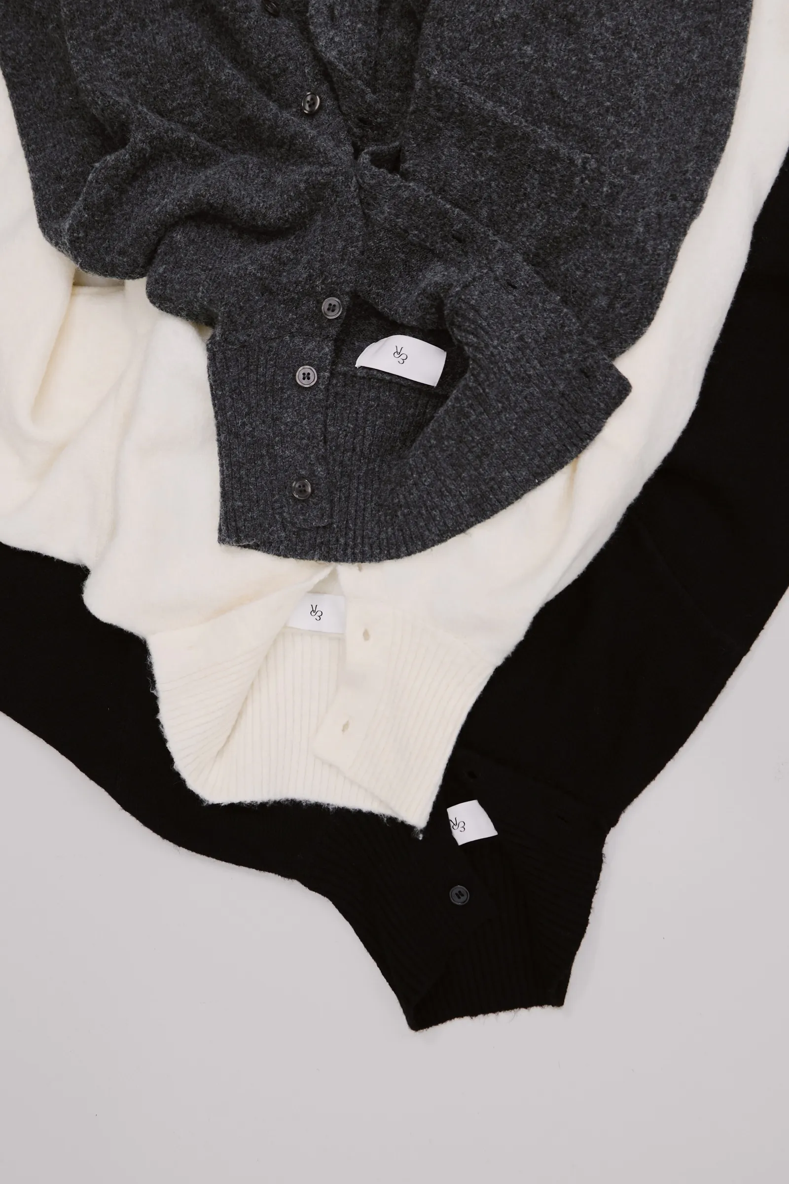 5C4CE77E-4B57-470E-900E-0DF20C3E56CB