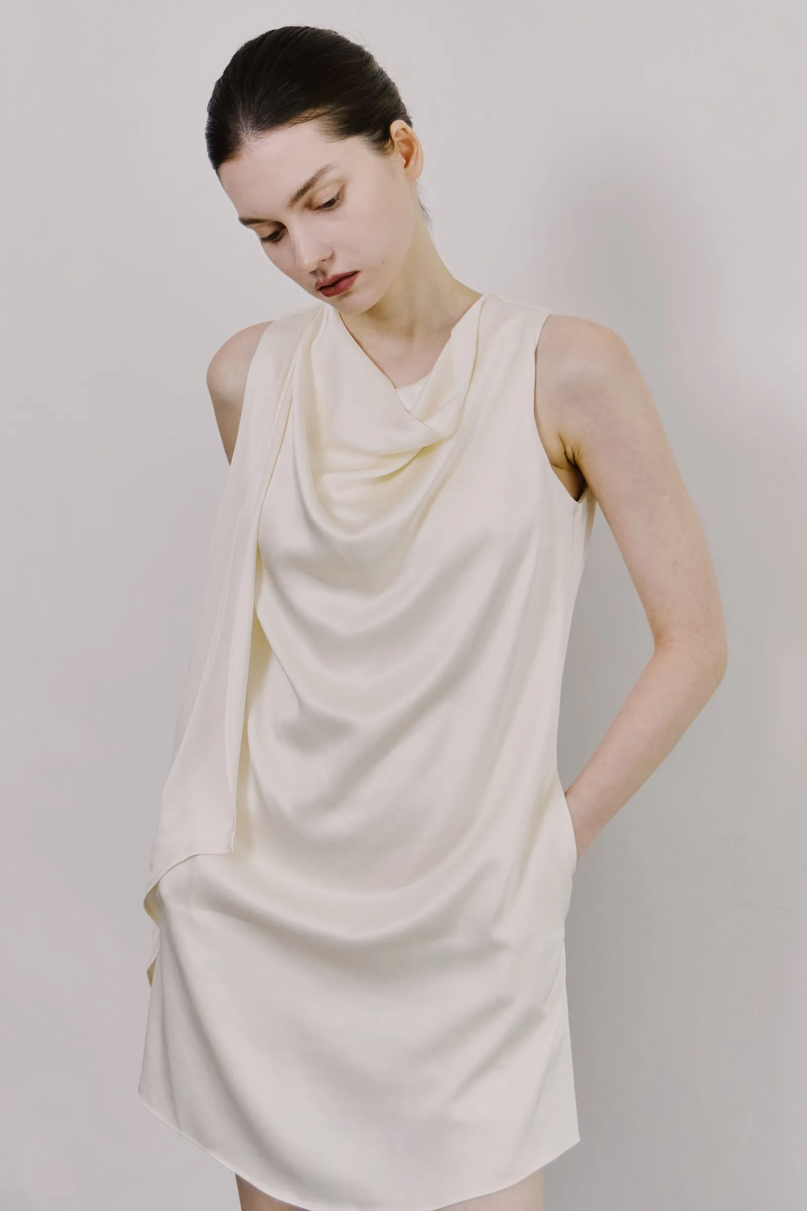 2644501E-109F-46E9-887B-EA0C62393E4C