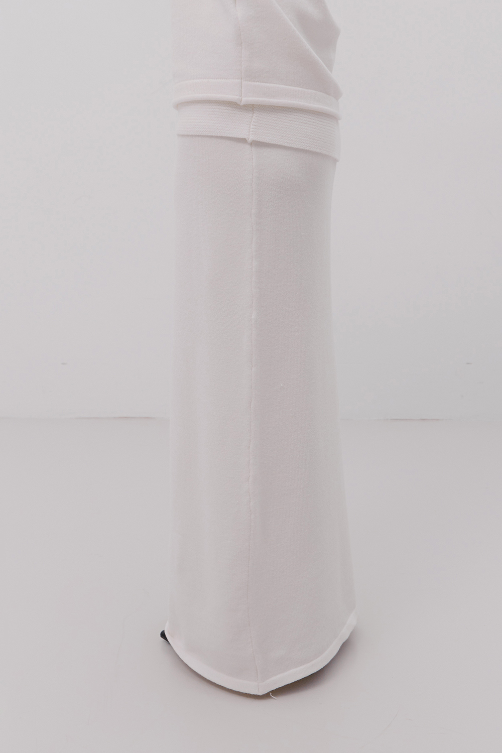 D66F7F7D-0F04-41B4-985B-332ACA5A3DE1