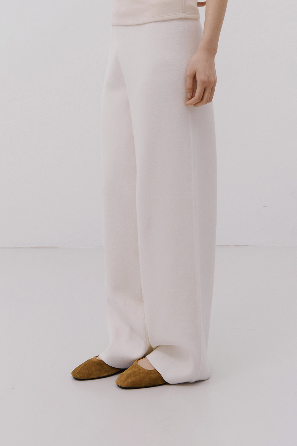 96EBB75B-09BA-41F8-9FBB-53D1BF811E14 2